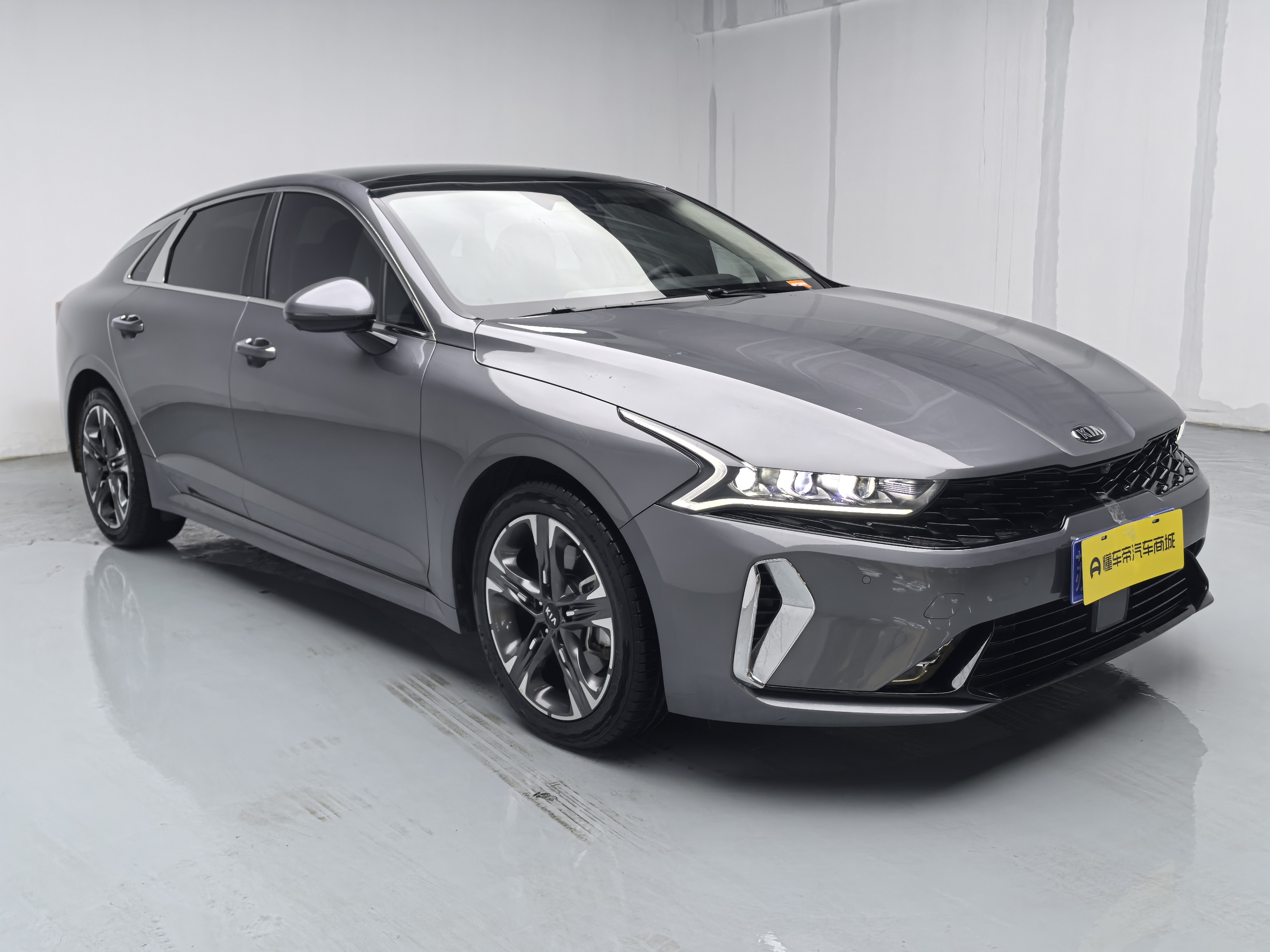 起亚 起亚K5 2020 汽车图片 #3