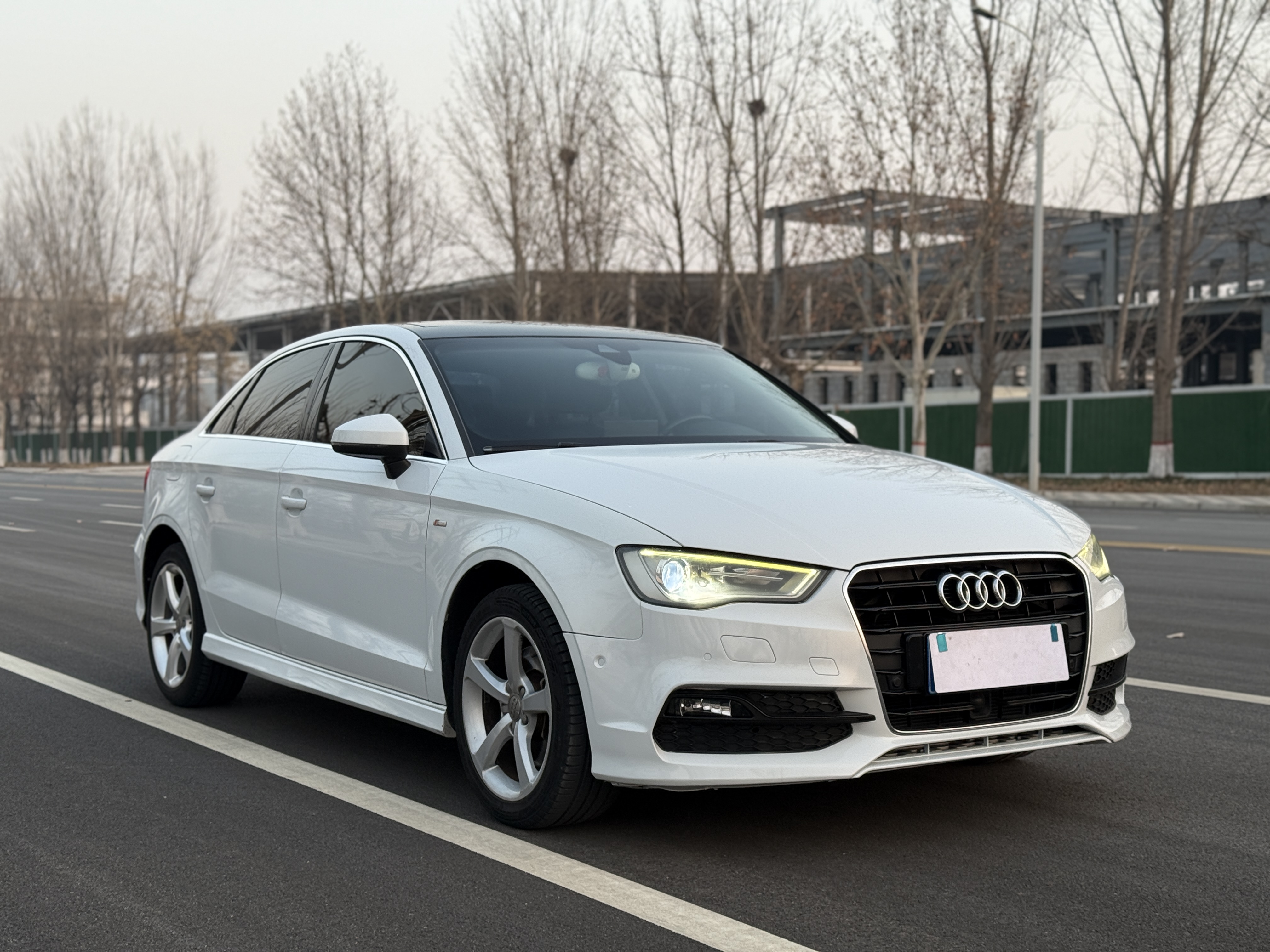 Audi A3 (Imported) 2015 صورة سيارة #3