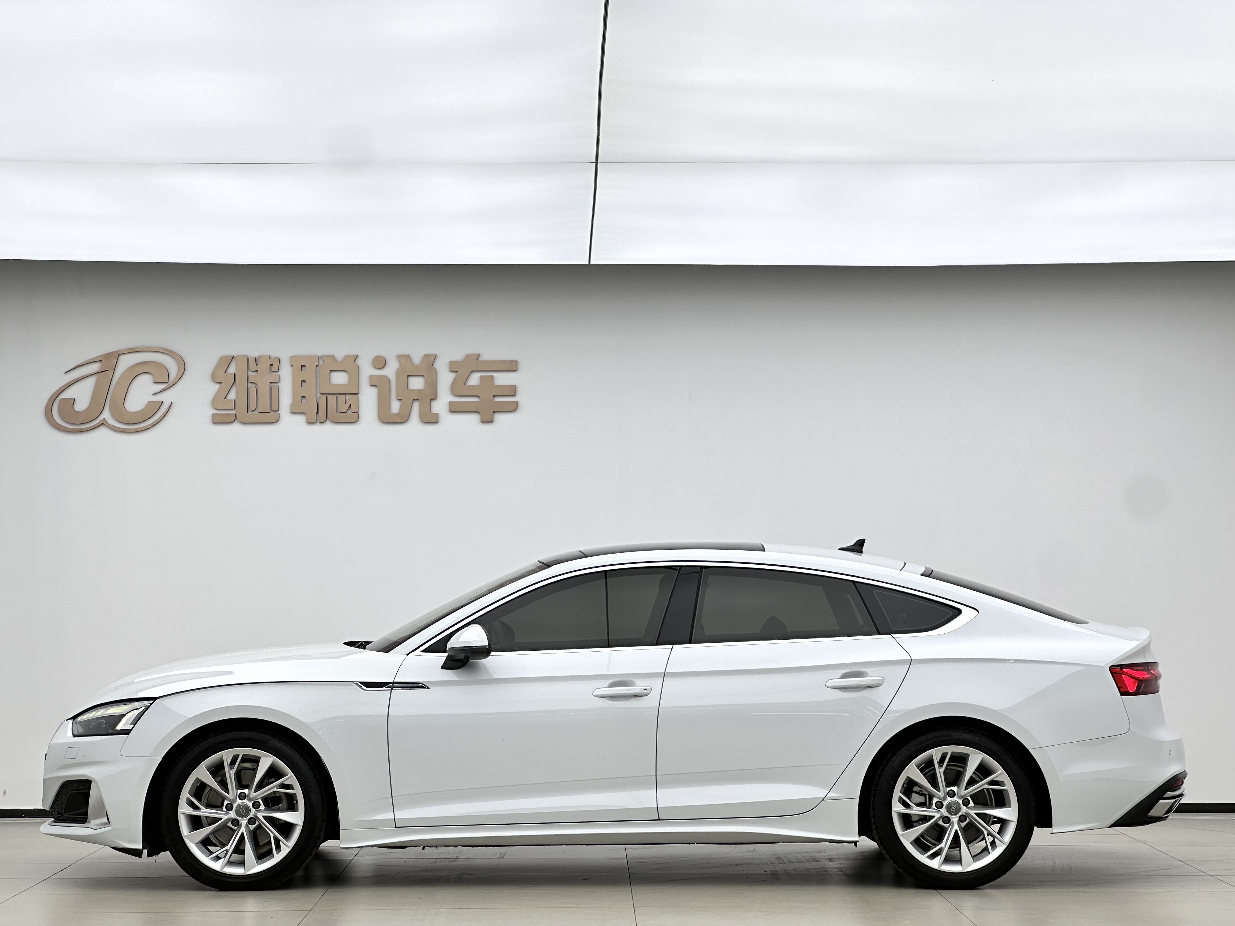 Audi A5 (Imported) 2021 изображение автомобиля #3