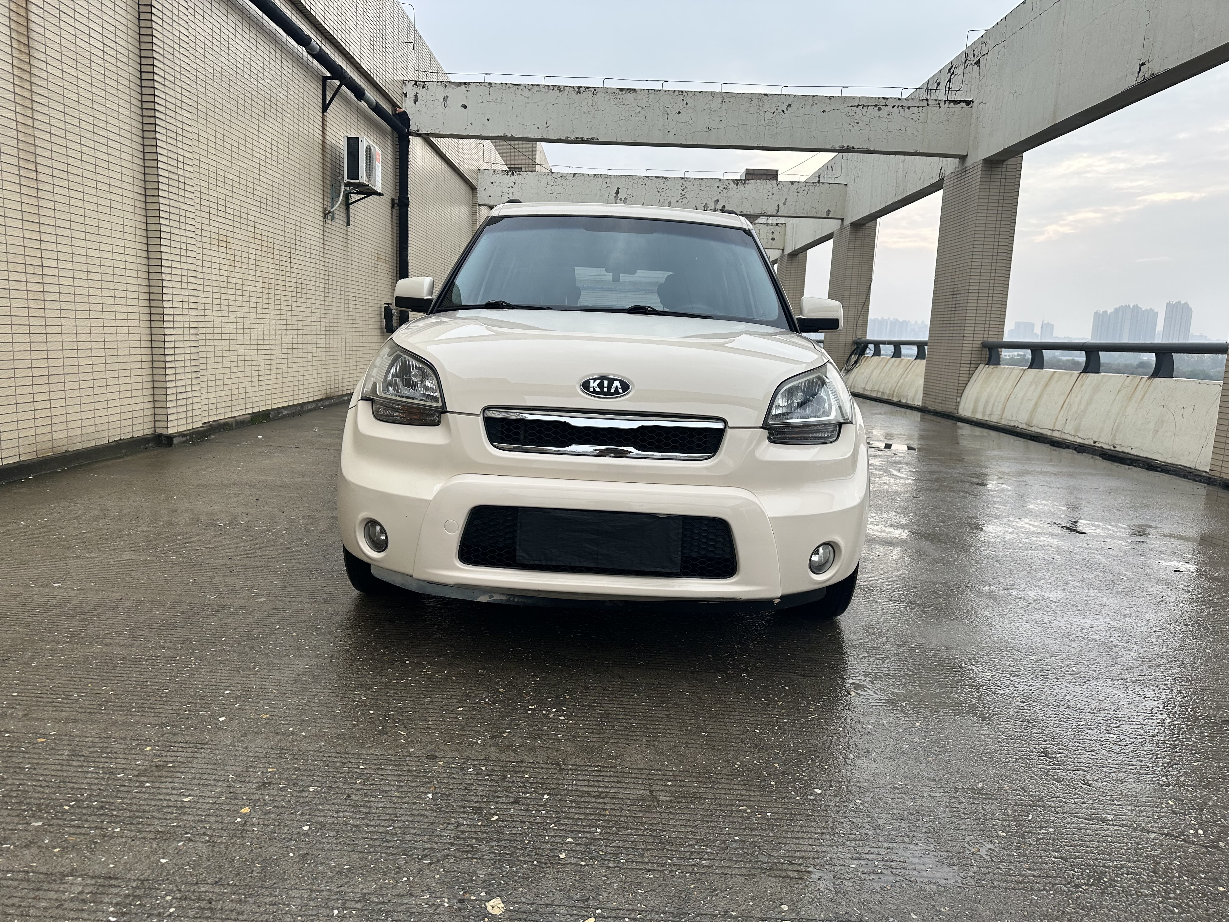 起亚 秀尔 2012 汽车图片 #3