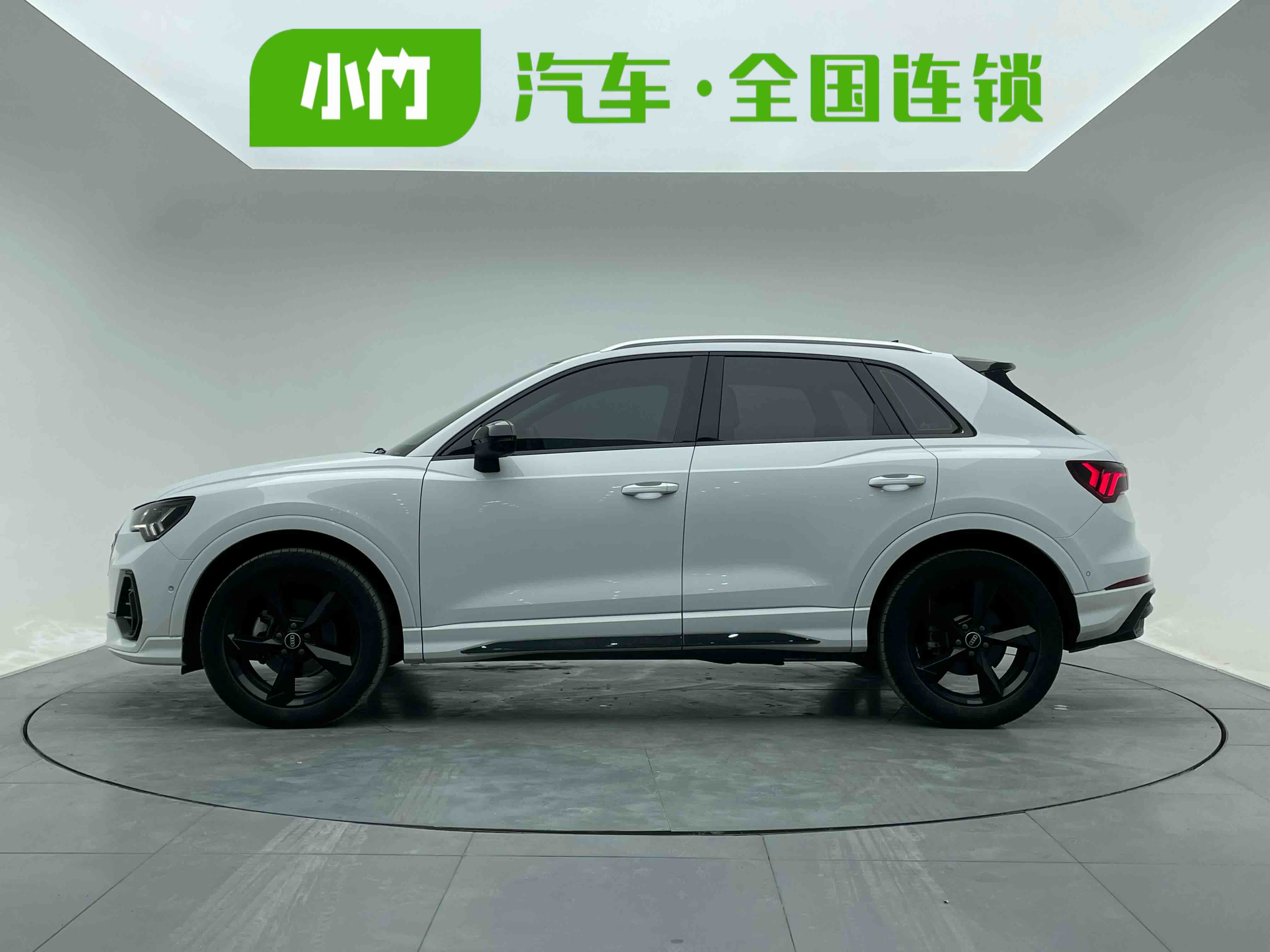 Audi Q3 2021 #3 Audi Q3 2021 car image #3