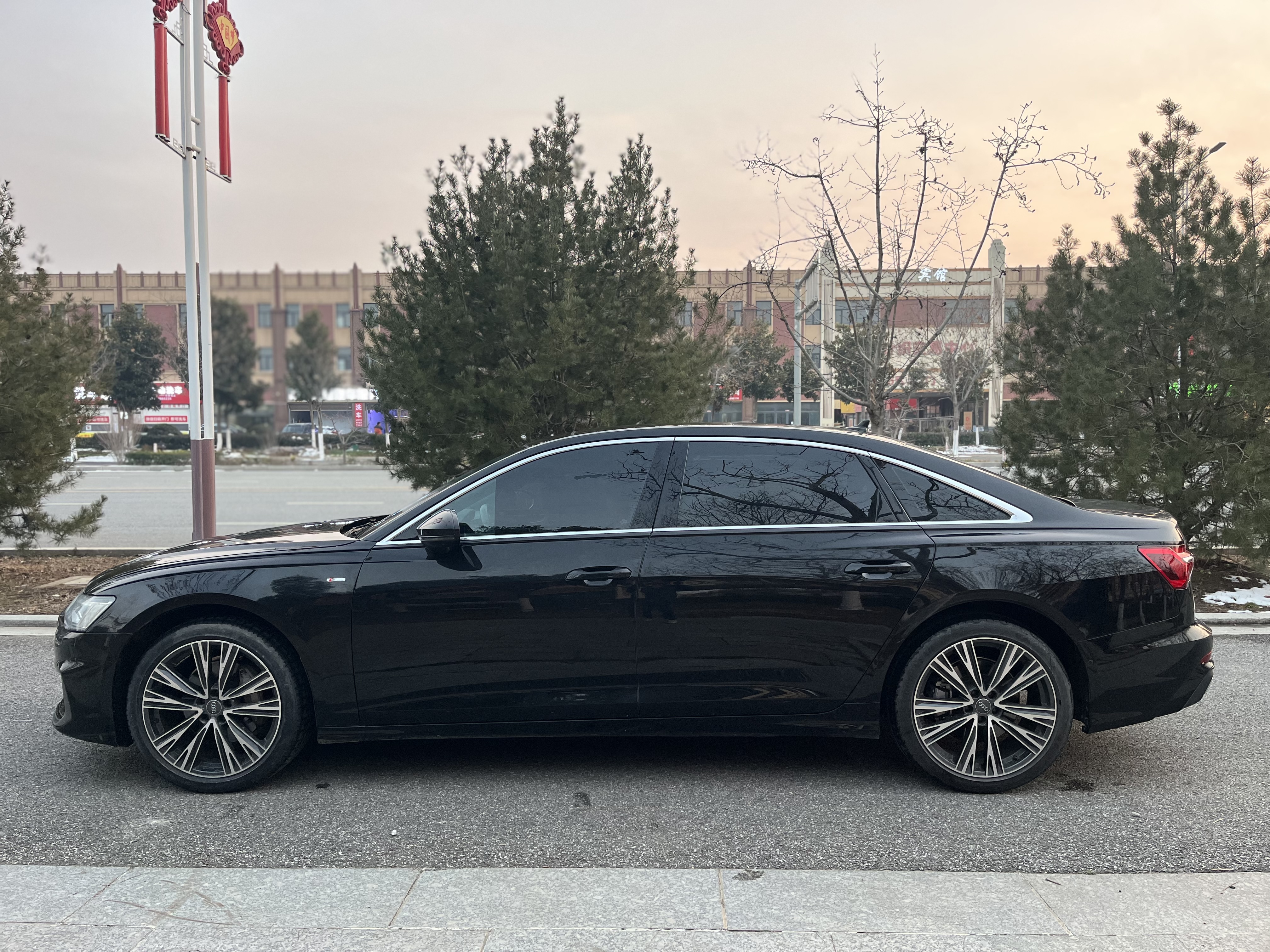 Audi A6L 2020 car image #3
