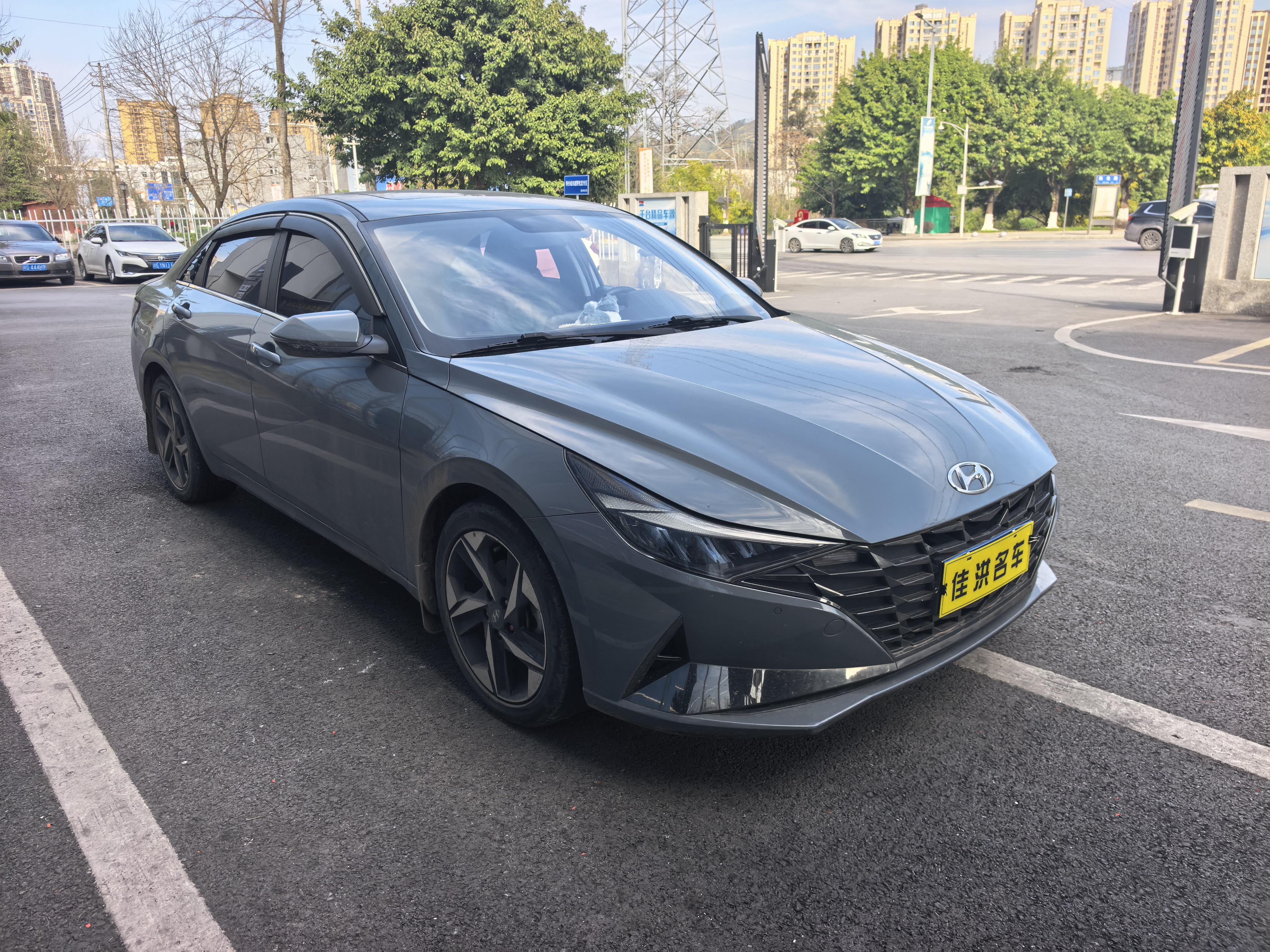 Hyundai Elantra 2021 car image #3