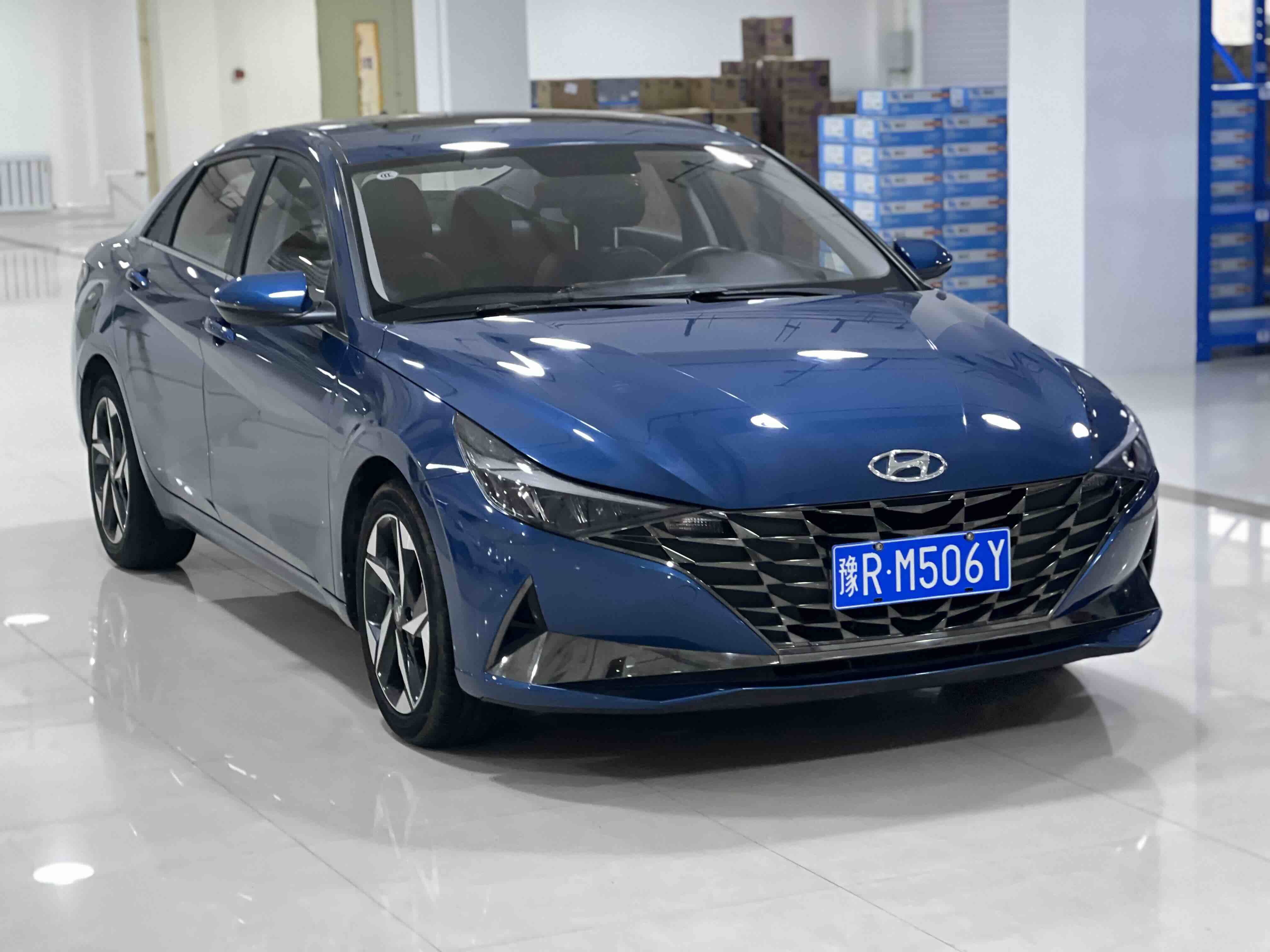 Hyundai Elantra 2021 immagine di auto #3