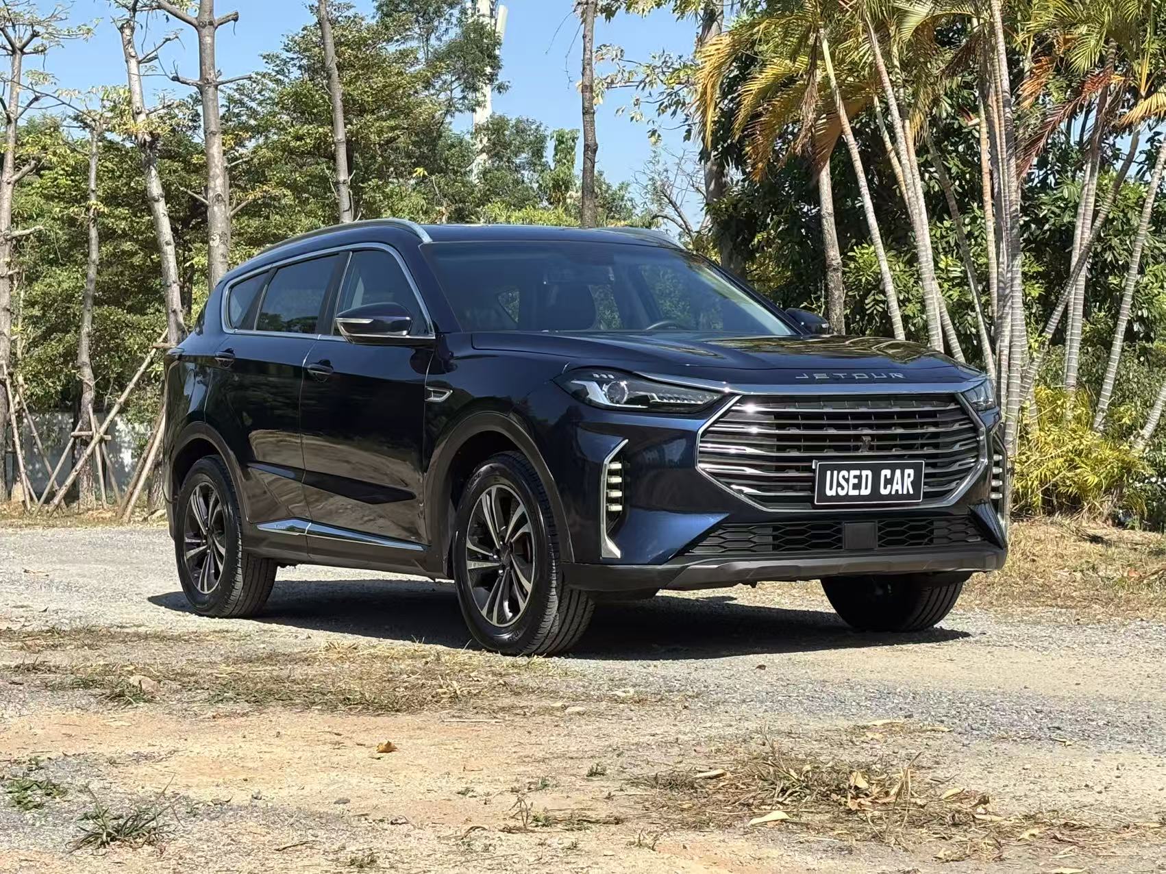 X70 PLUS 2021 car image #3