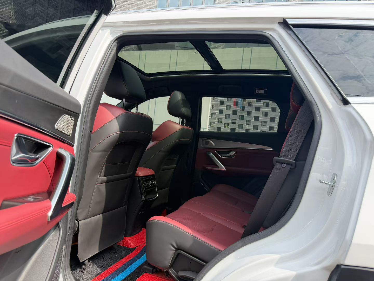 Jetour X70 PLUS 2022 صورة سيارة #3