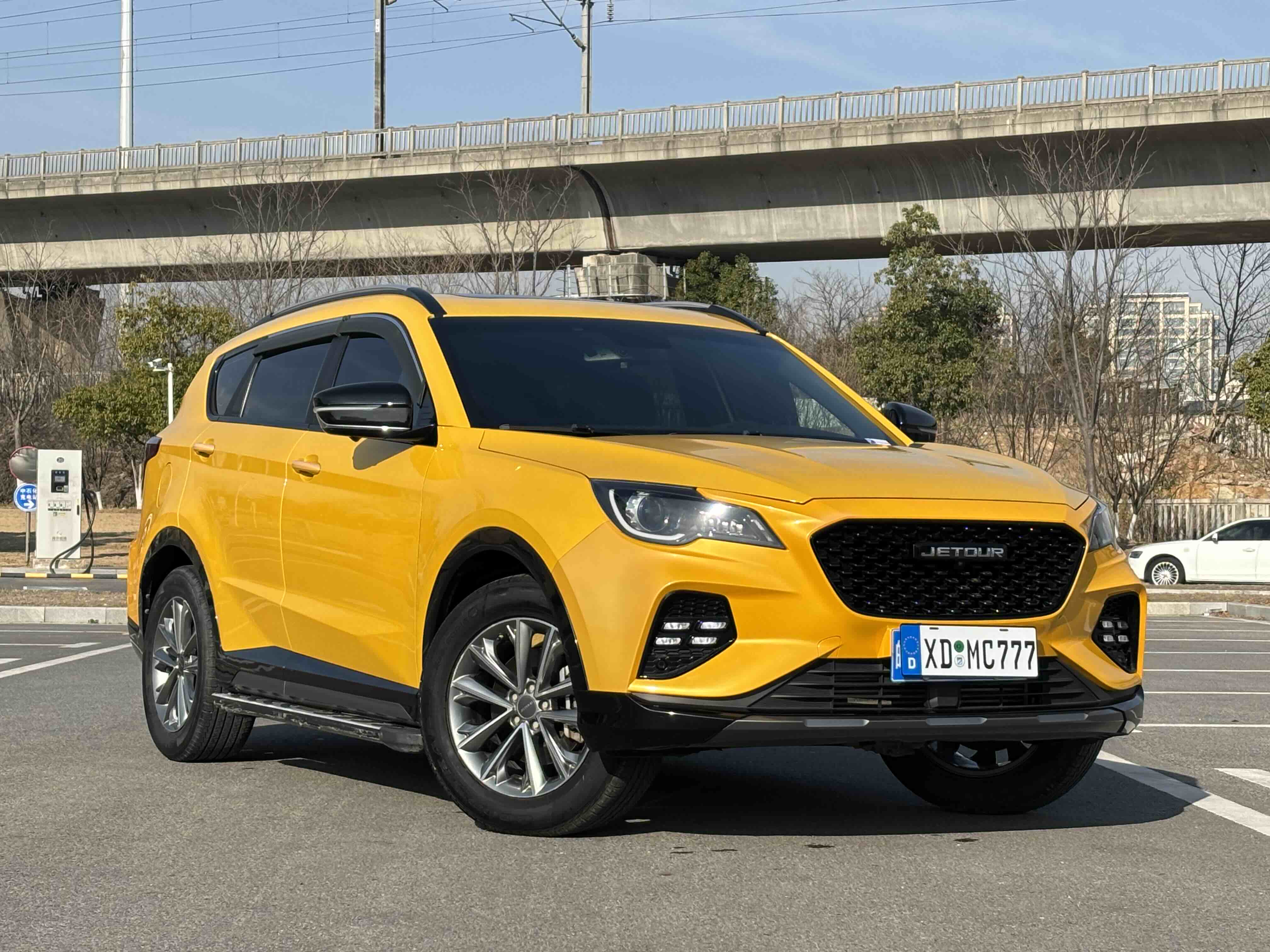Jetour X70 PLUS 2020 #3 Jetour X70 PLUS 2020 car image #3