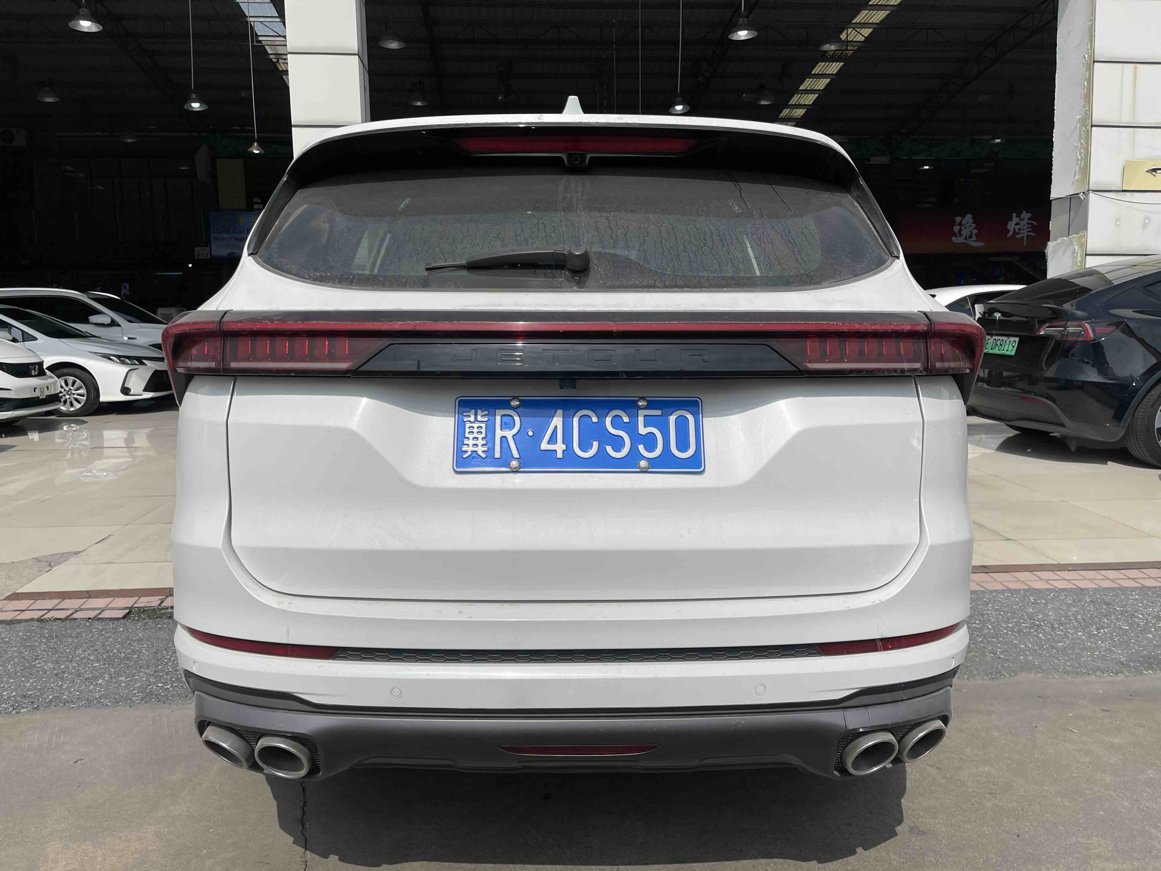 X70 PLUS 2021 car image #3