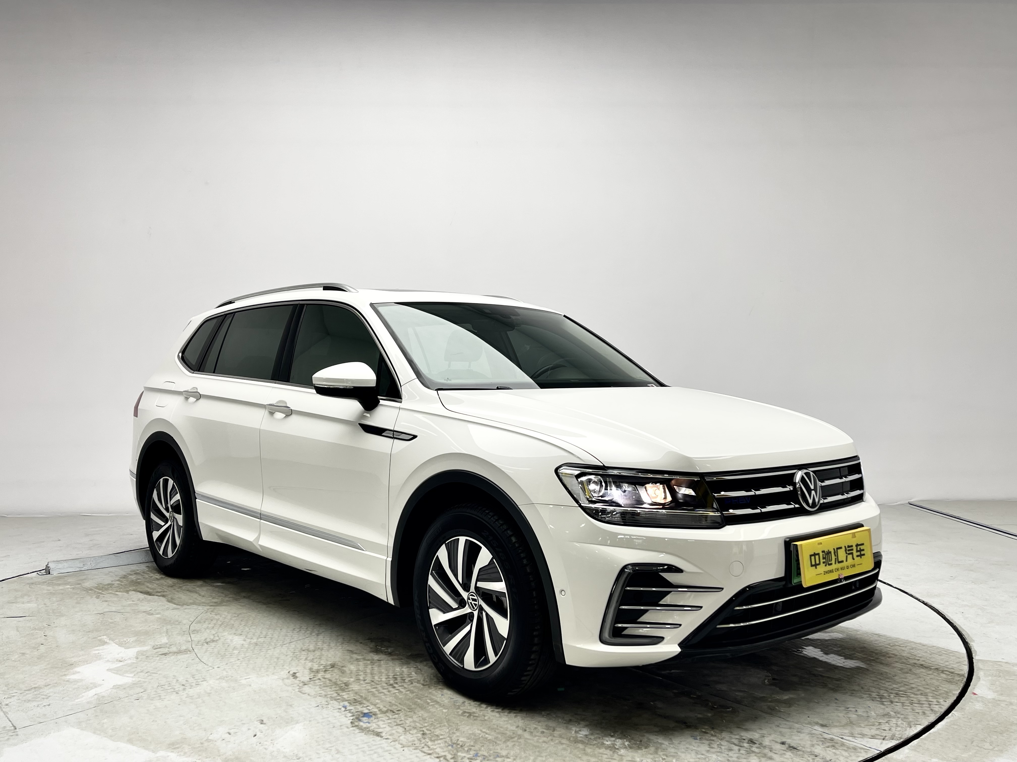 Volkswagen Tiguan L New Energy 2021 imagen de coche #3
