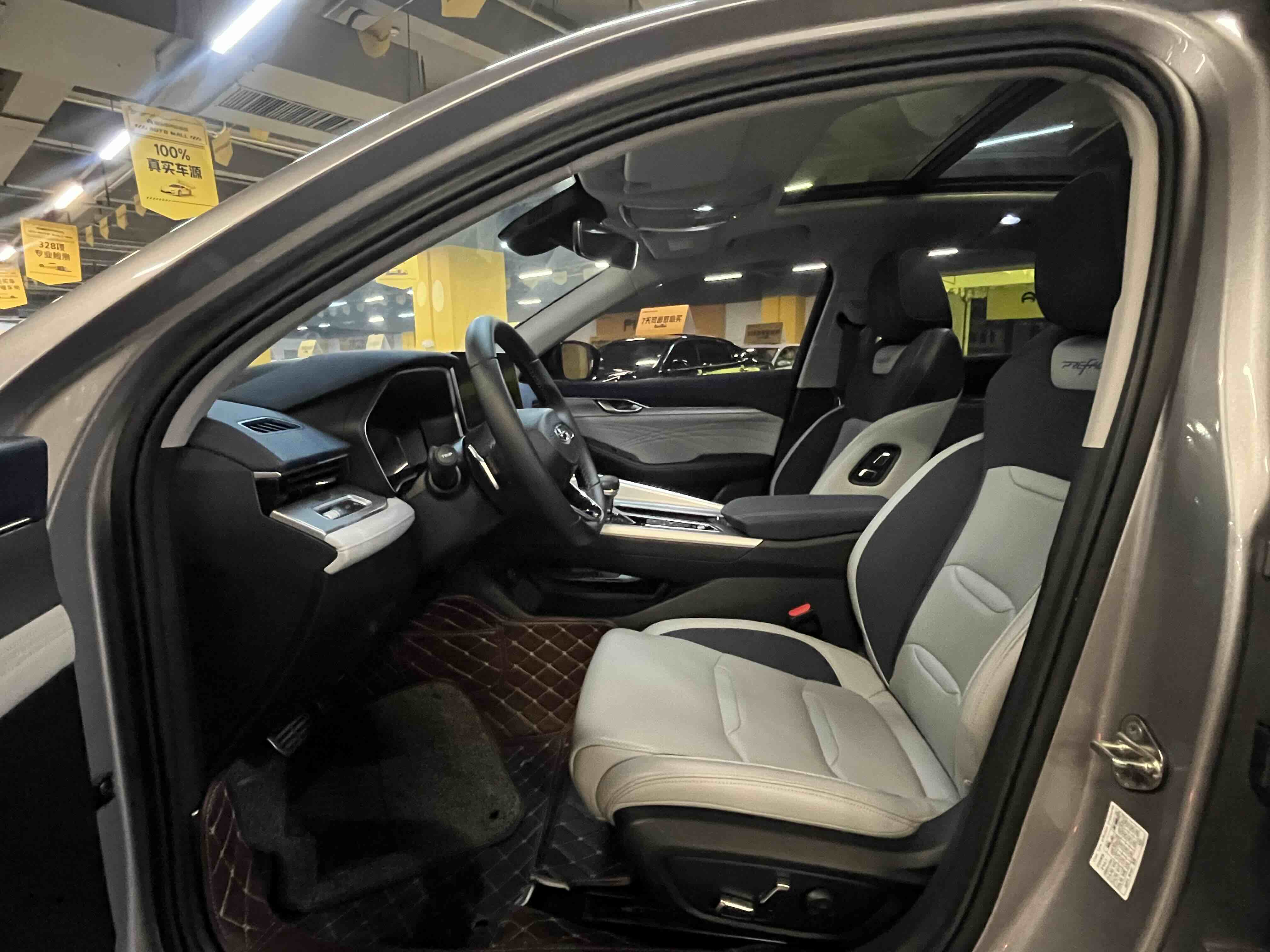 GEELY 2022 immagine di auto #3