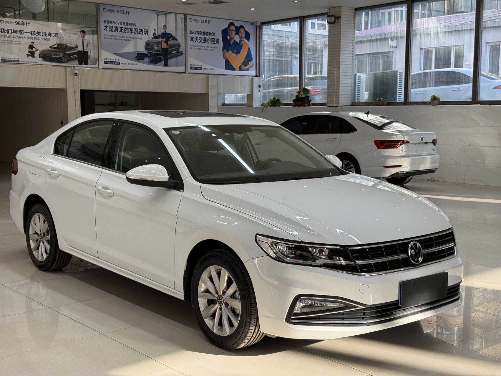 Volkswagen Bora 2021 car image #3
