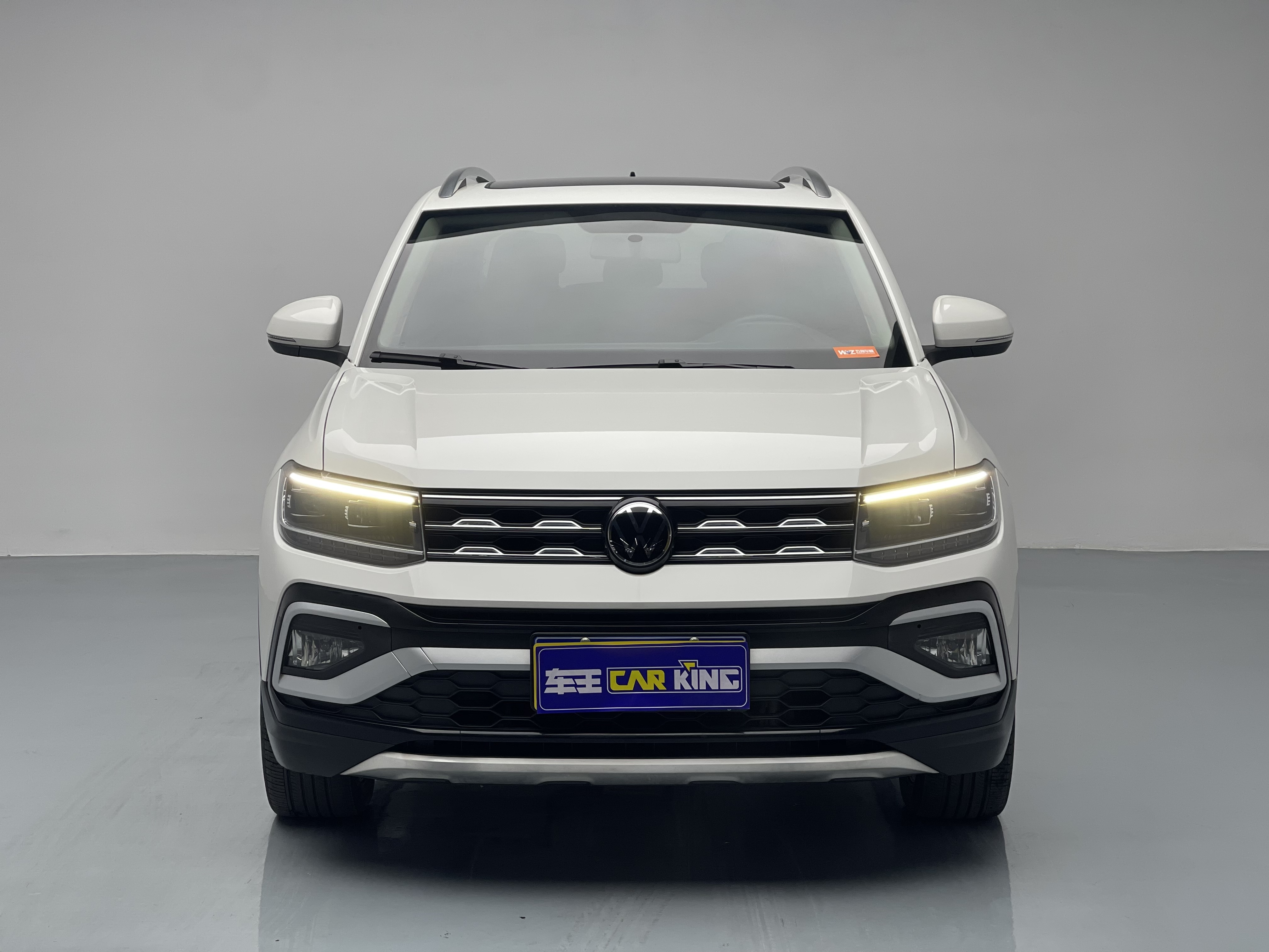 Volkswagen T-Cross 2021 car image #3