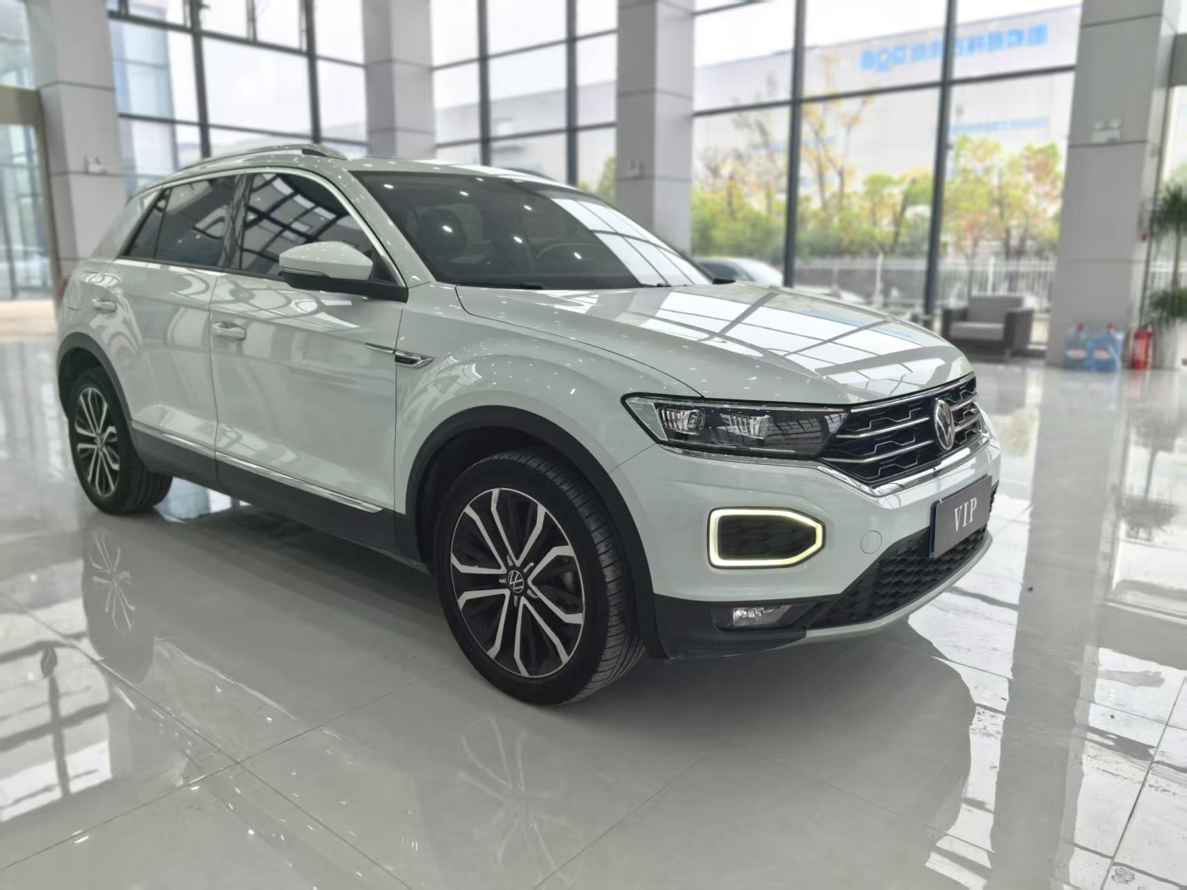 T-Roc 2022 car image #3