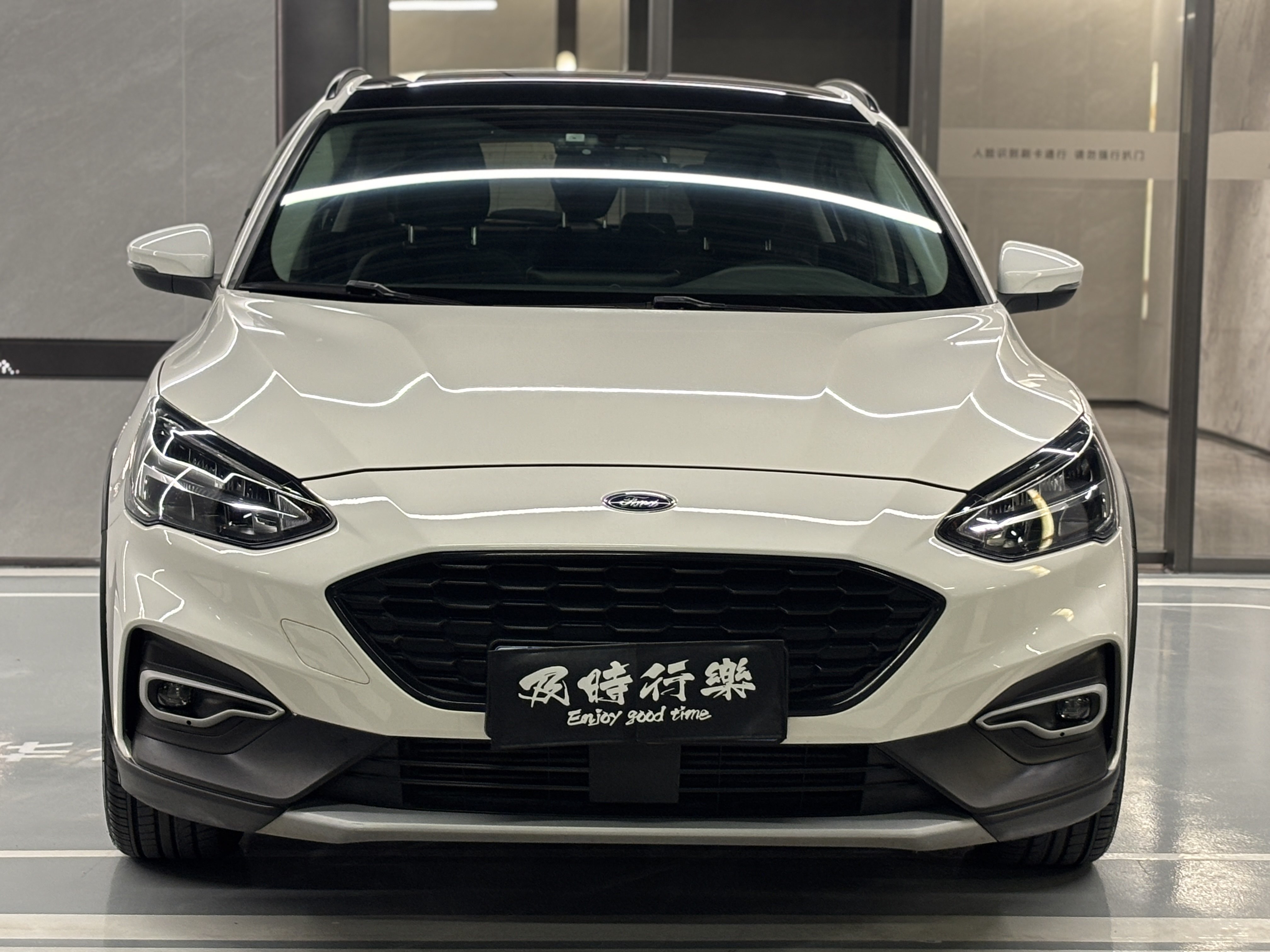 Ford Focus Active 2021 #3 Ford Focus Active 2021 car image #3