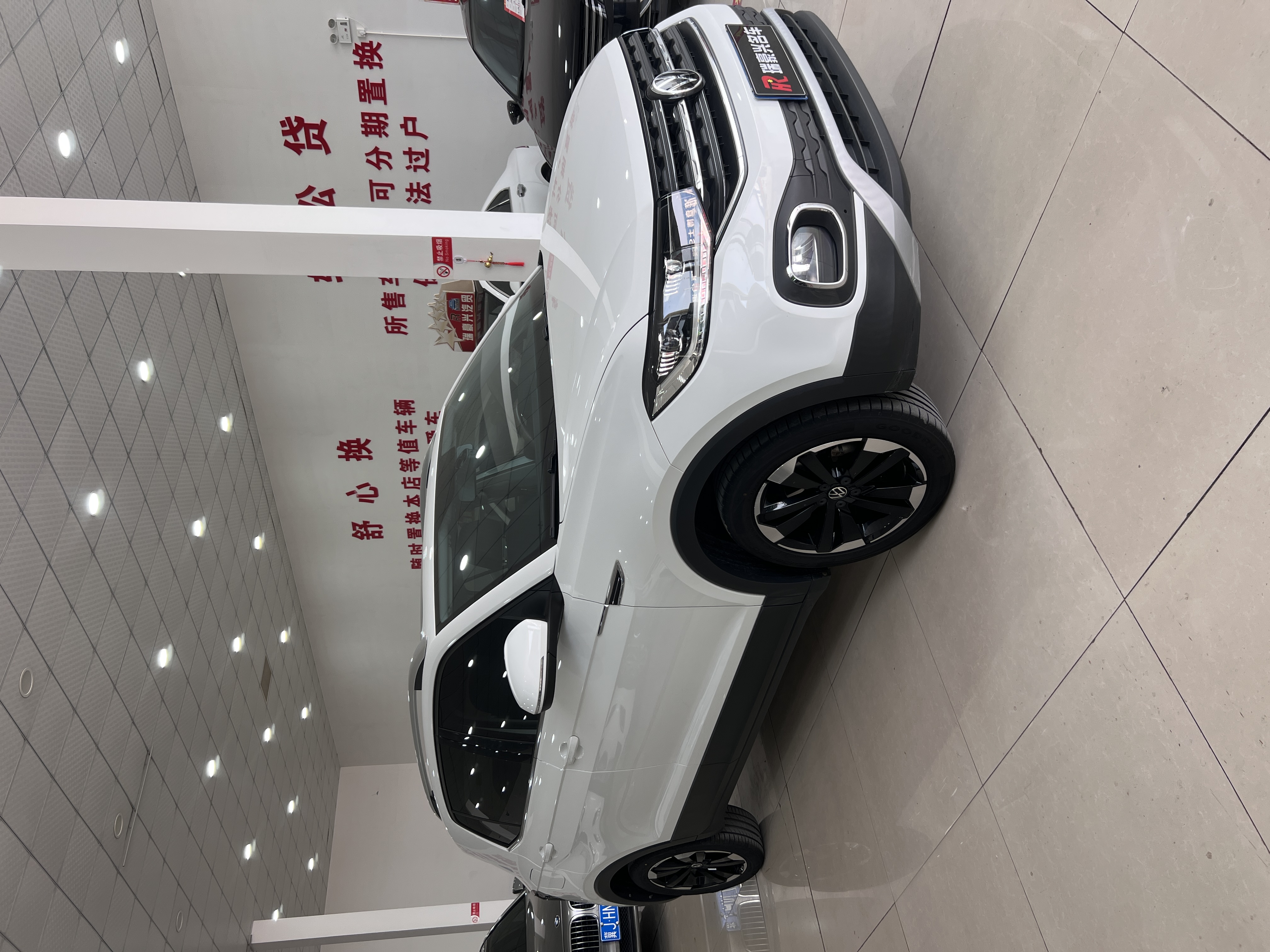 Tacqua 2021 car image #3