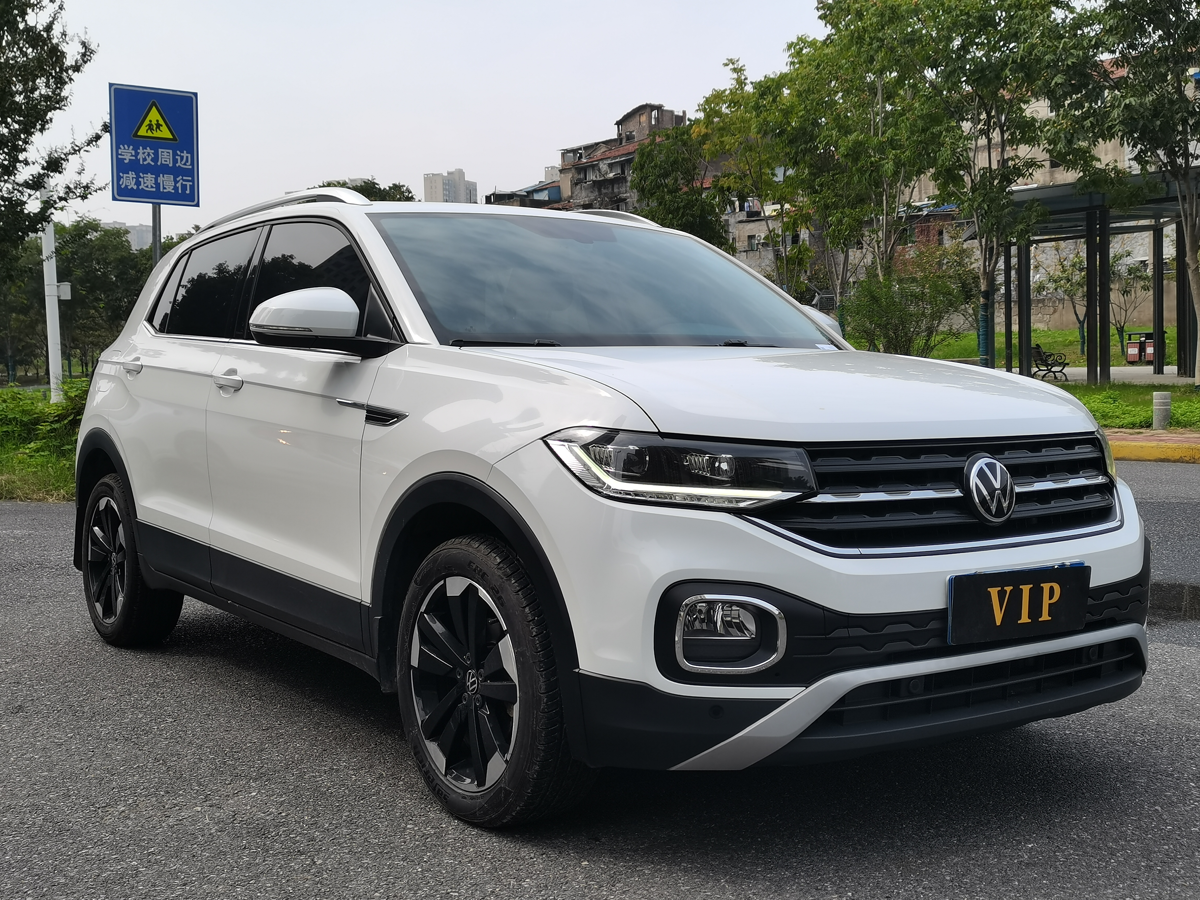 Volkswagen Tacqua 2022 car image #3
