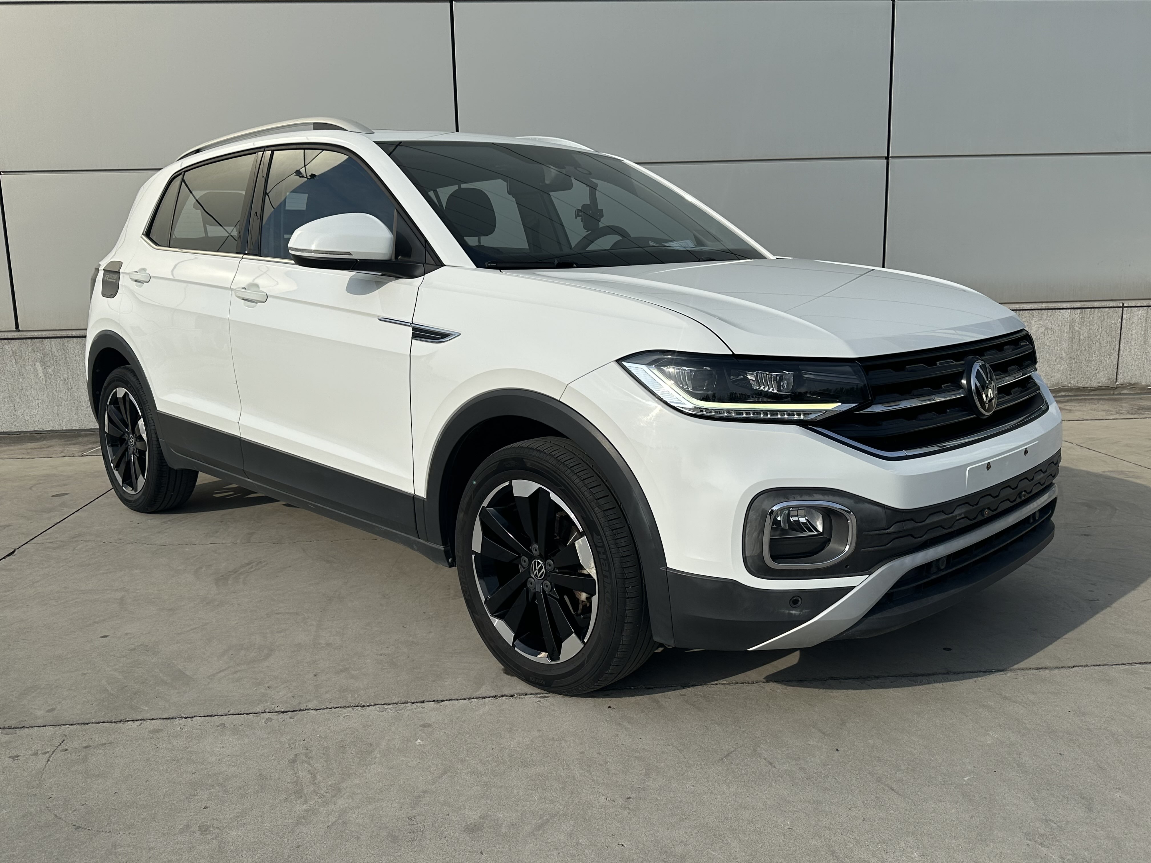 Volkswagen Tacqua 2022 car image #3