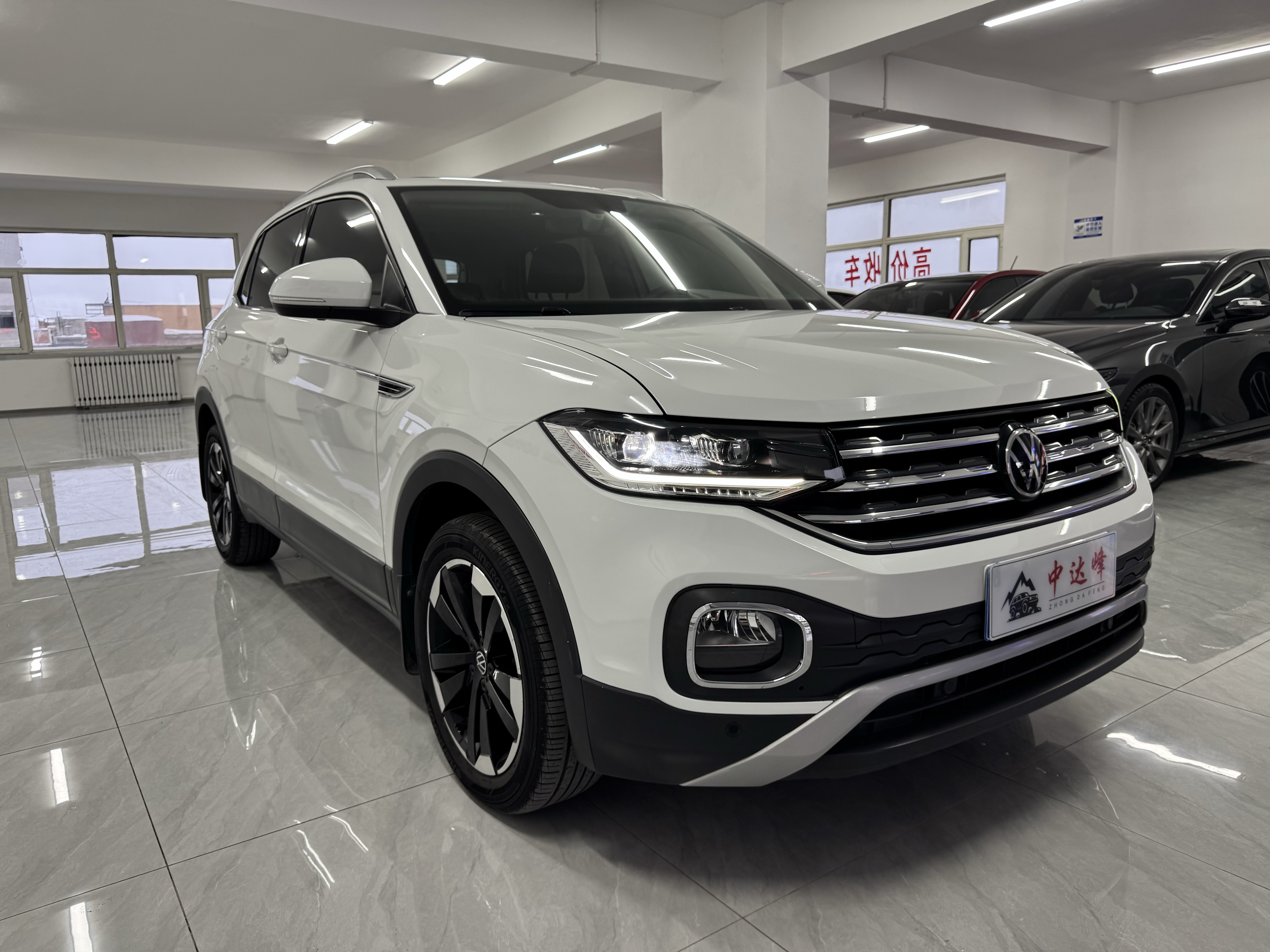 Volkswagen Tacqua 2021 car image #3