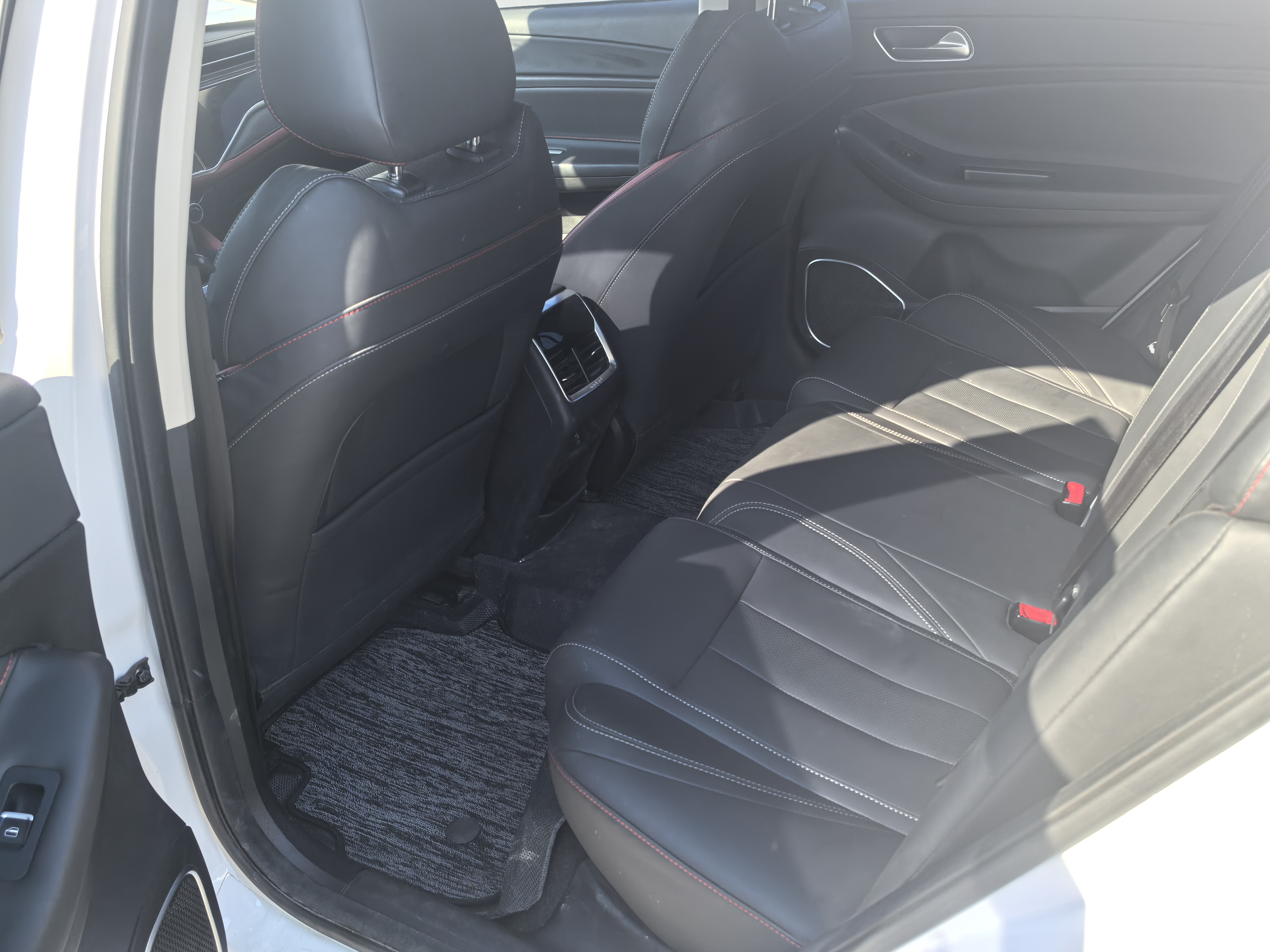 Chery 2022 car image #3