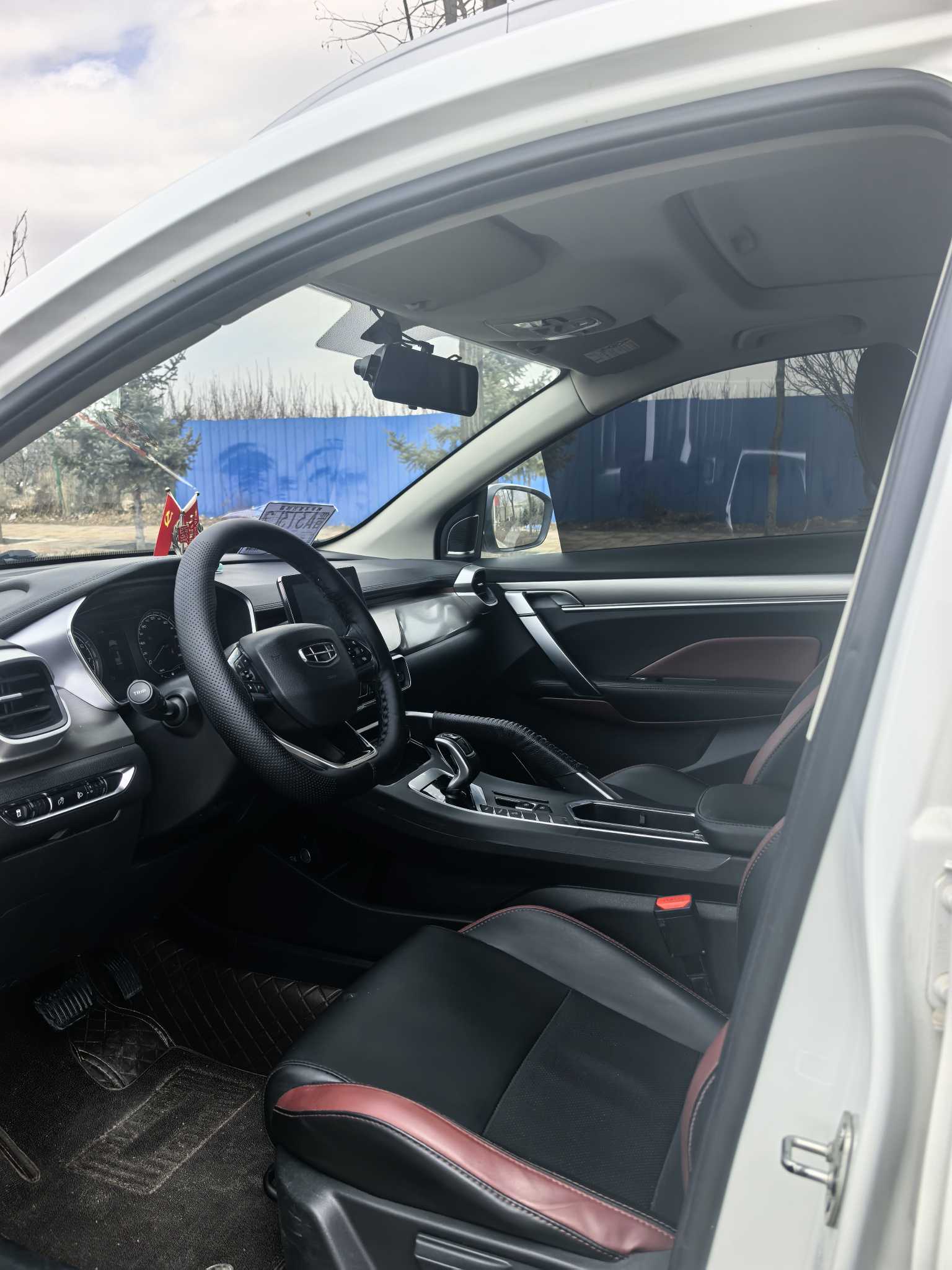 GEELY Coolray 2021 #3 GEELY Coolray 2021 car image #3