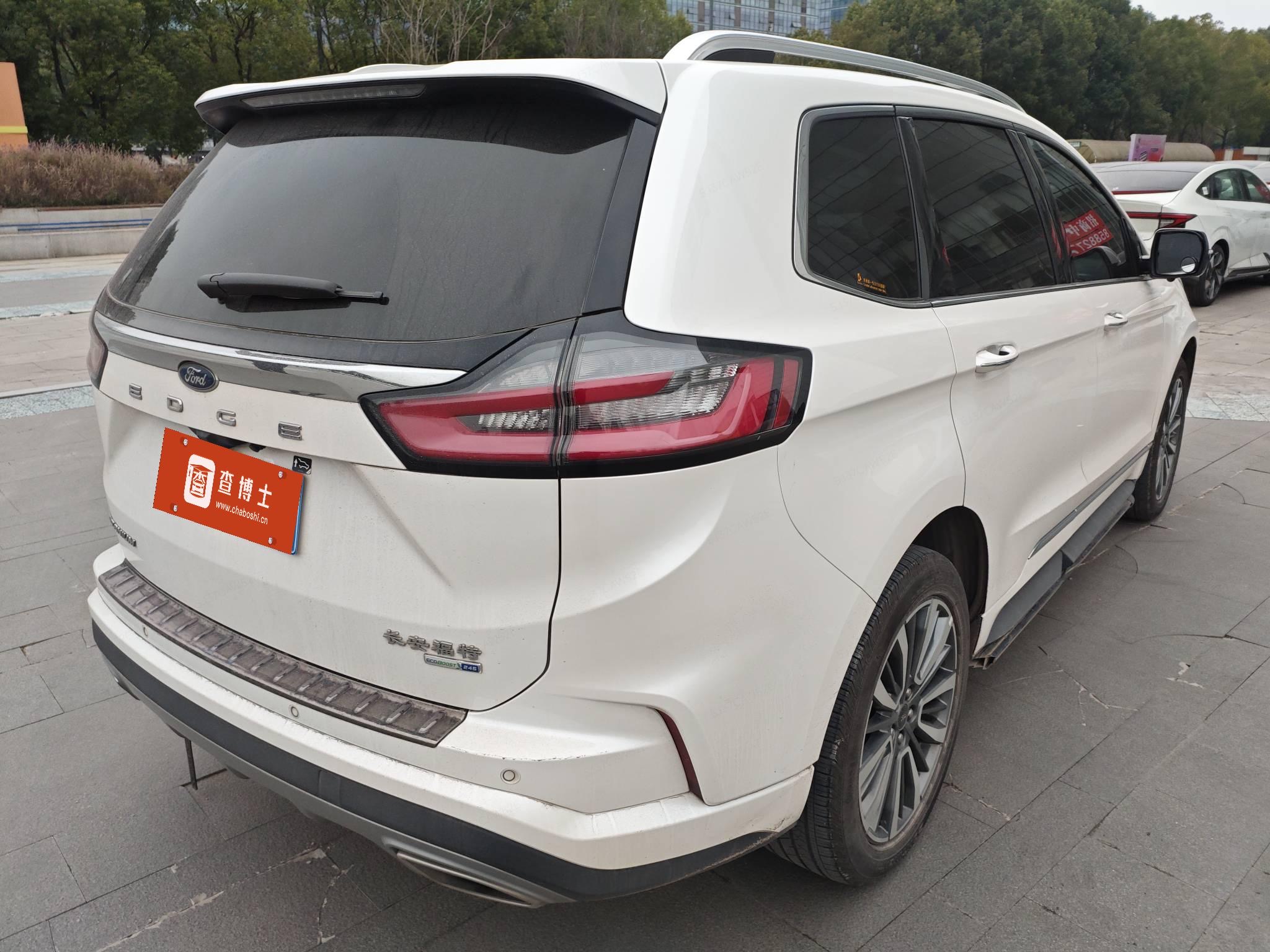 Ford Edge 2021 immagine di auto #3