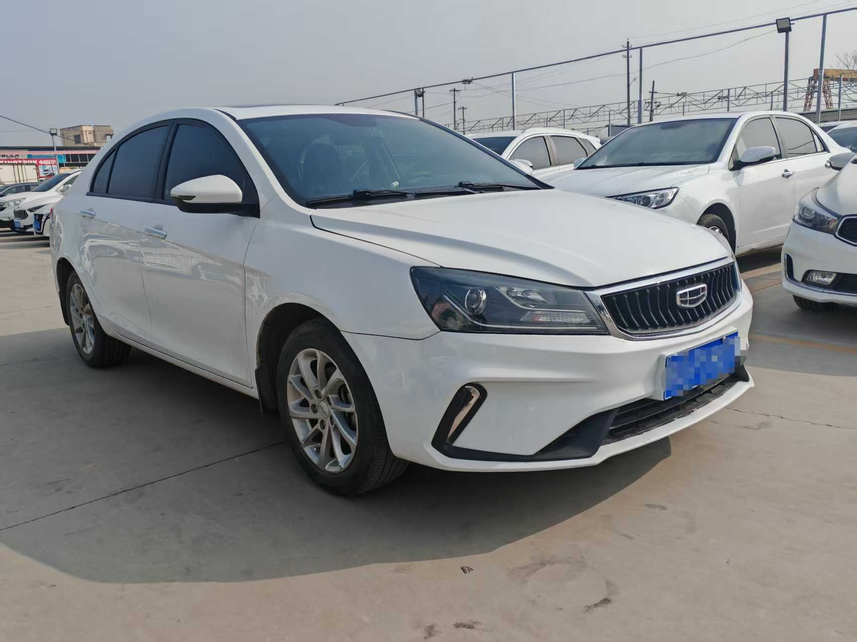 Emgrand 2022 #3 Emgrand 2022 car image #3