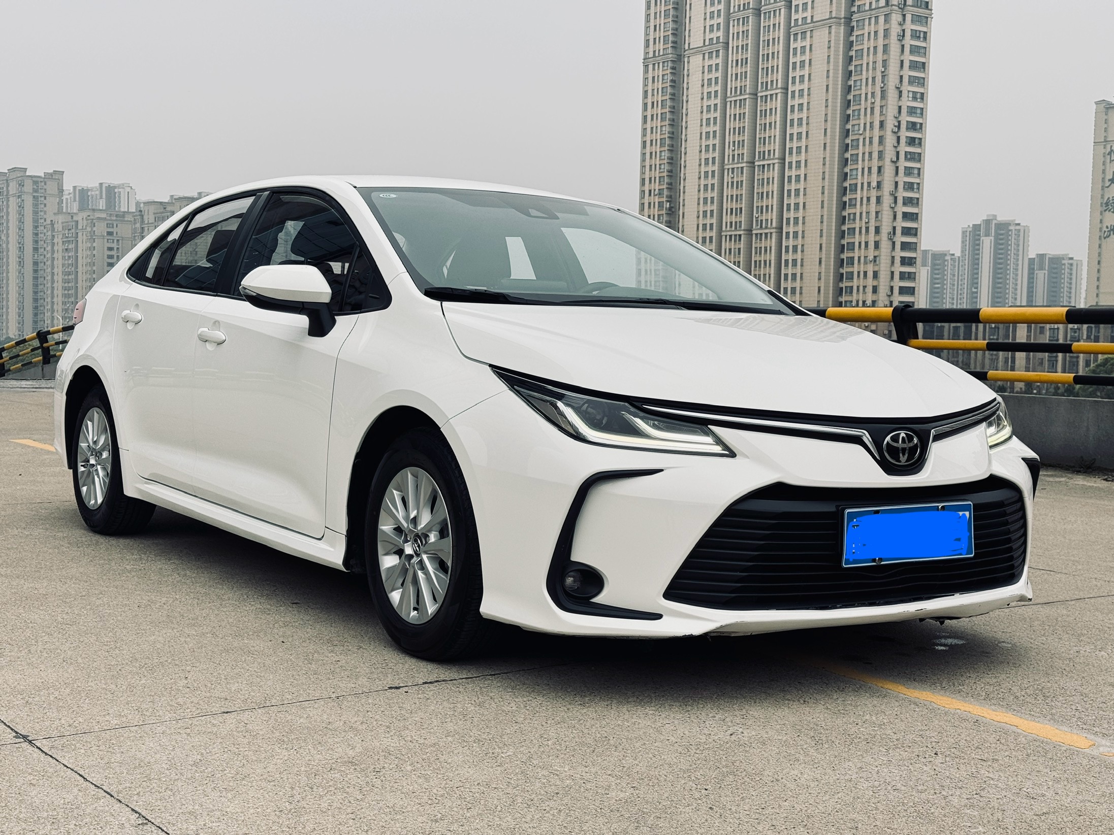Toyota Corolla 2023 car image #3