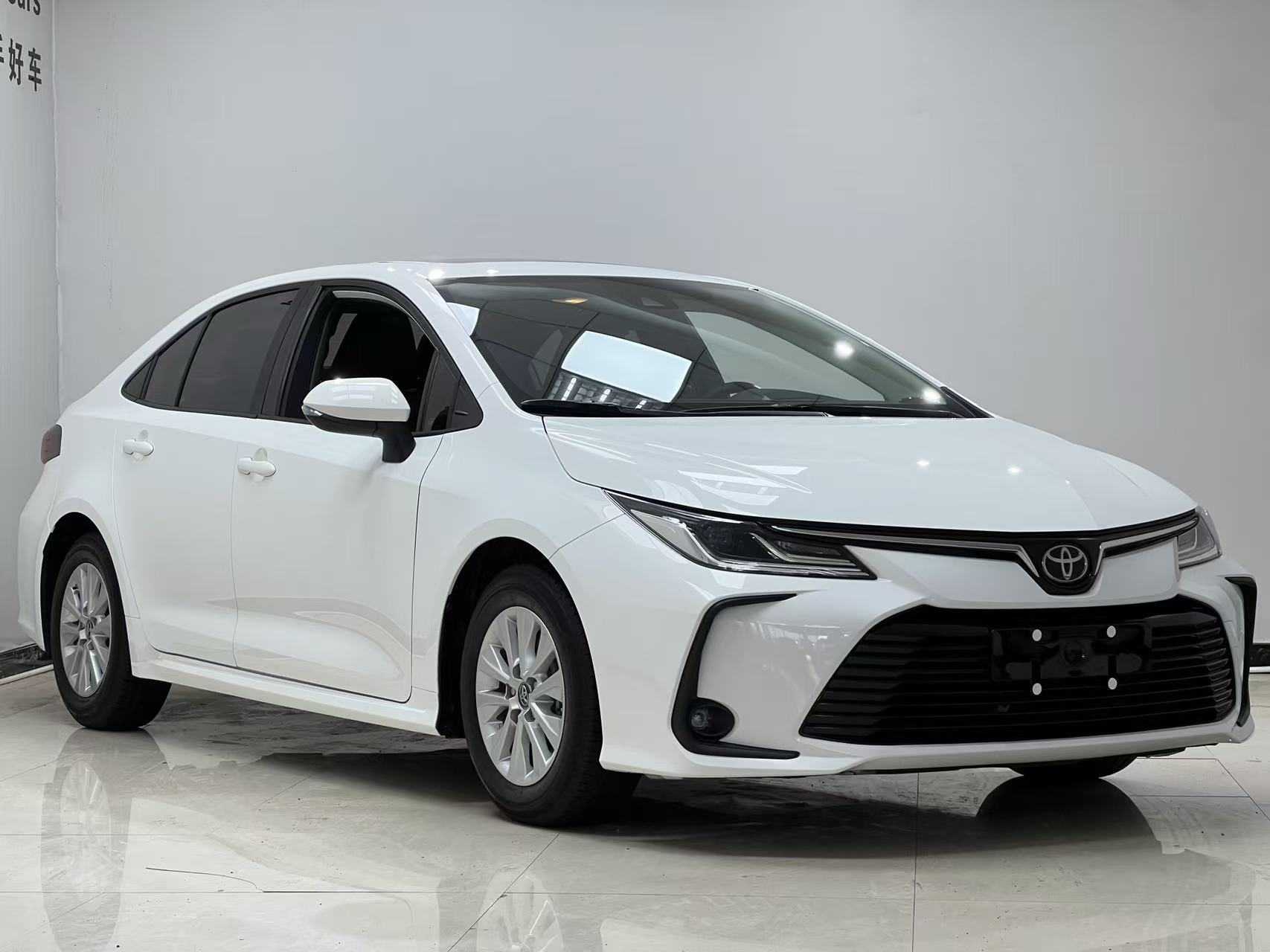 Toyota Corolla 2021 immagine di auto #3
