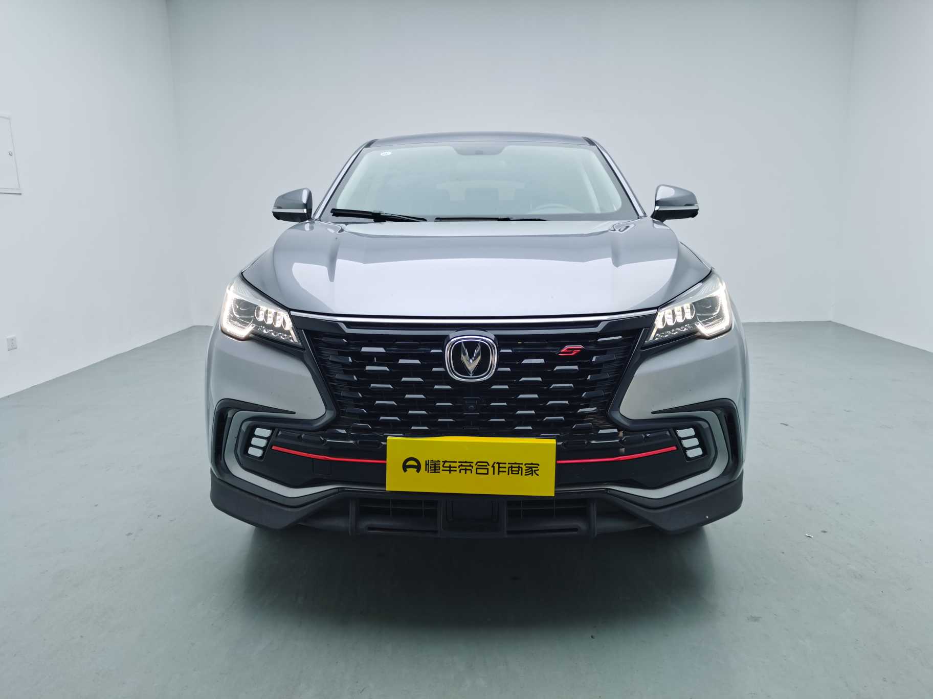 Changan CS85 Coupe 2022 car image #3