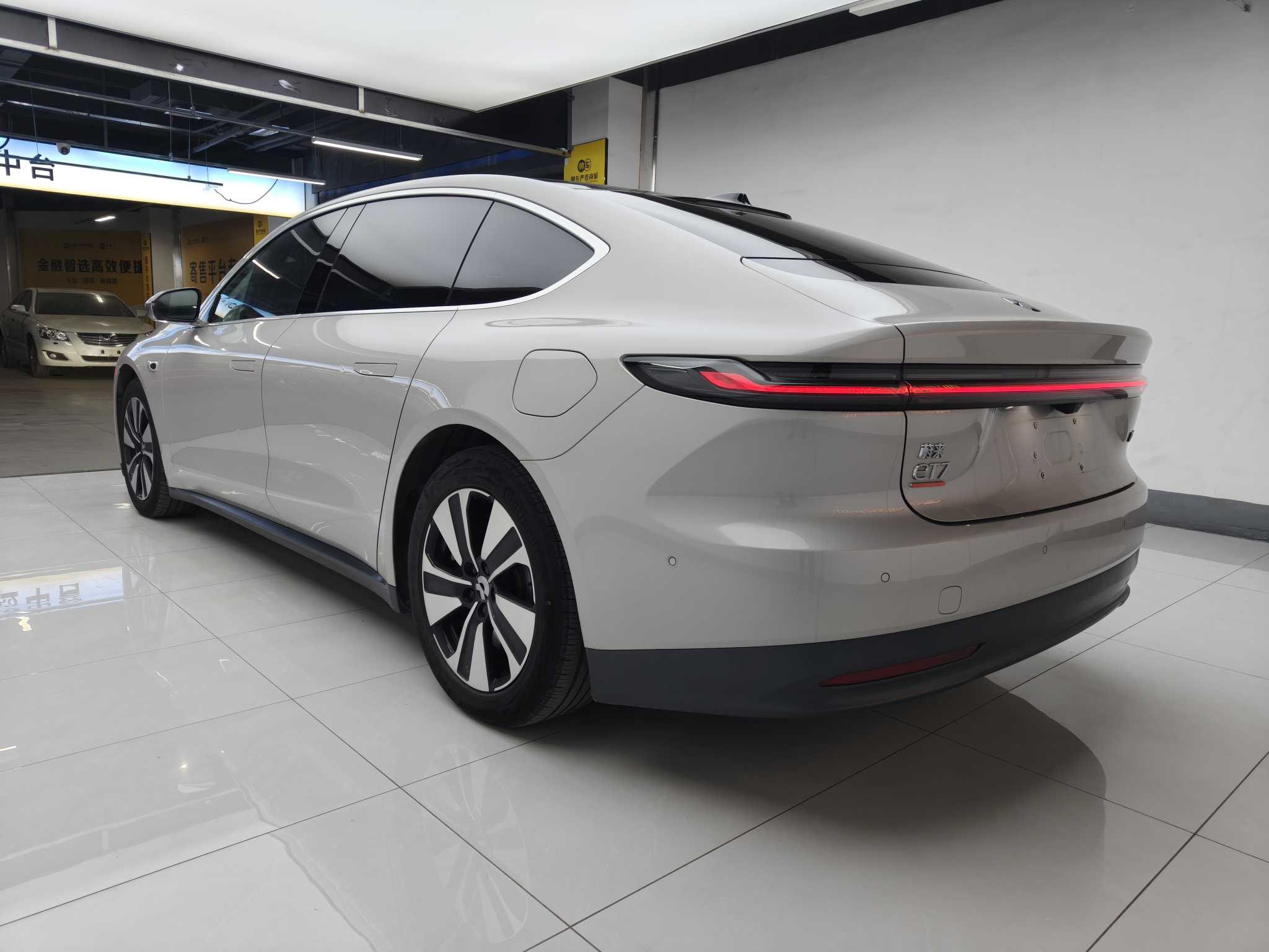 蔚来 蔚来ET7 2022 汽车图片 #3