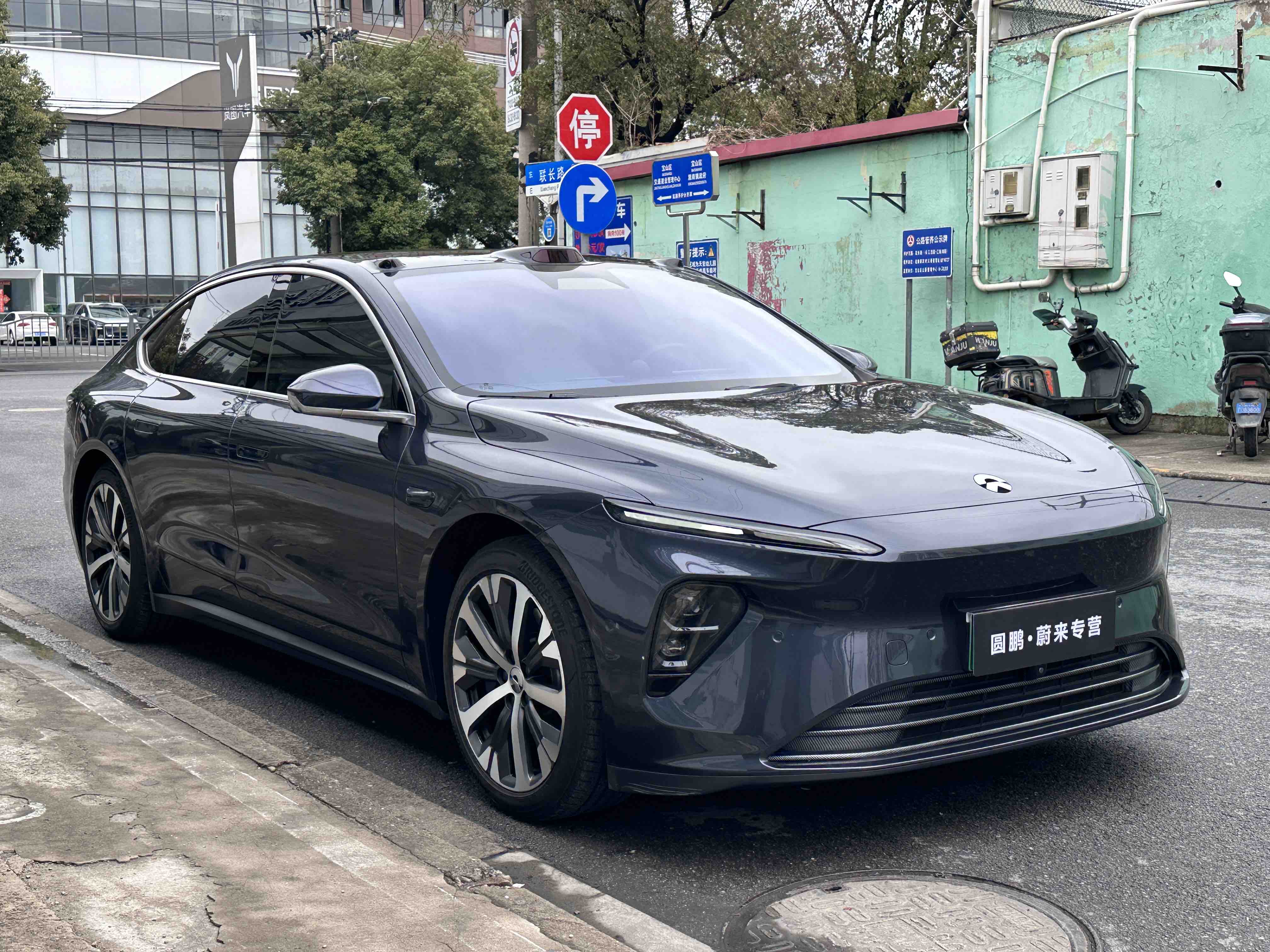 蔚来 蔚来ET7 2022 汽车图片 #3