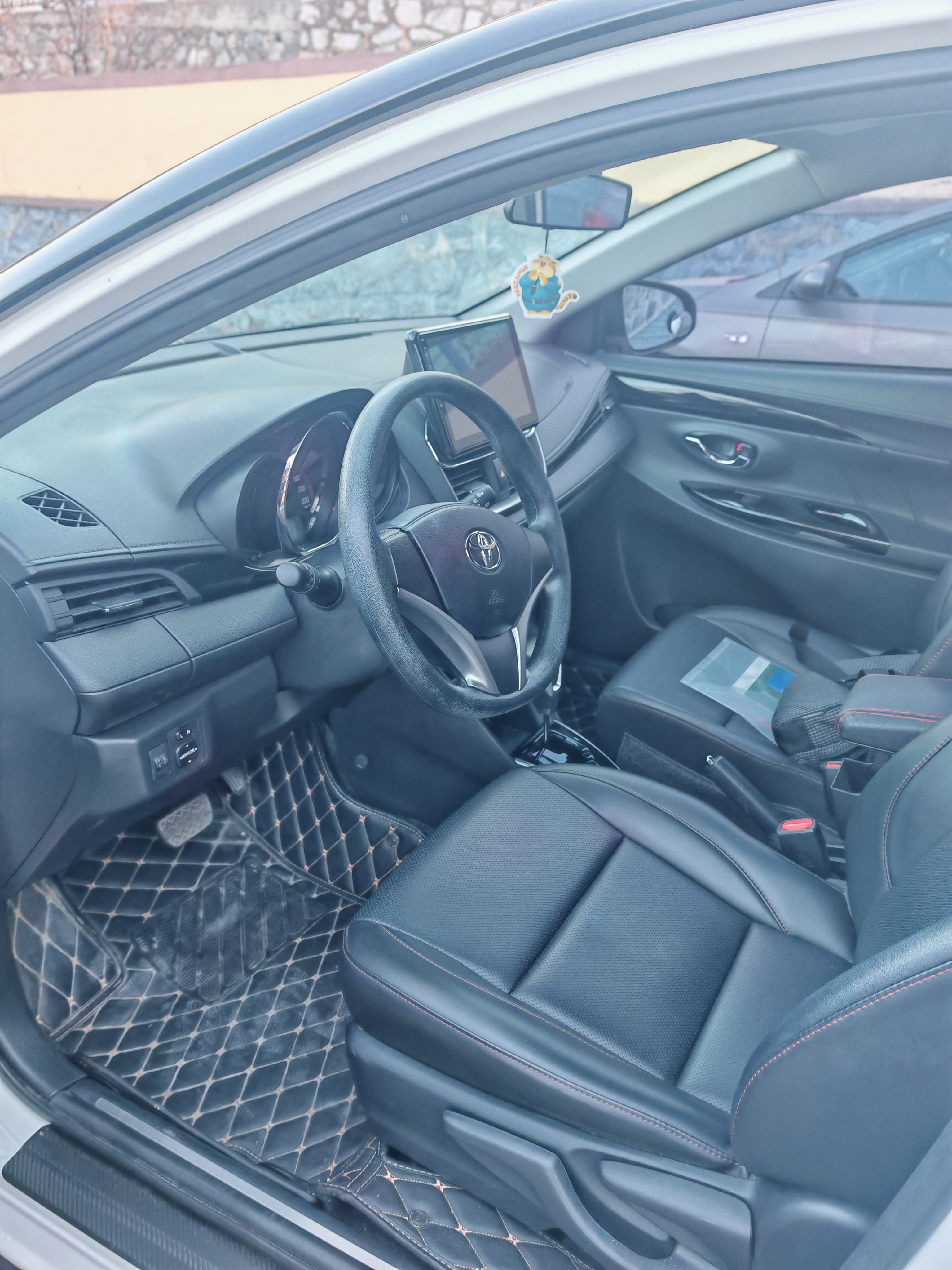 Yaris L Zhixuan 2021 car image #3