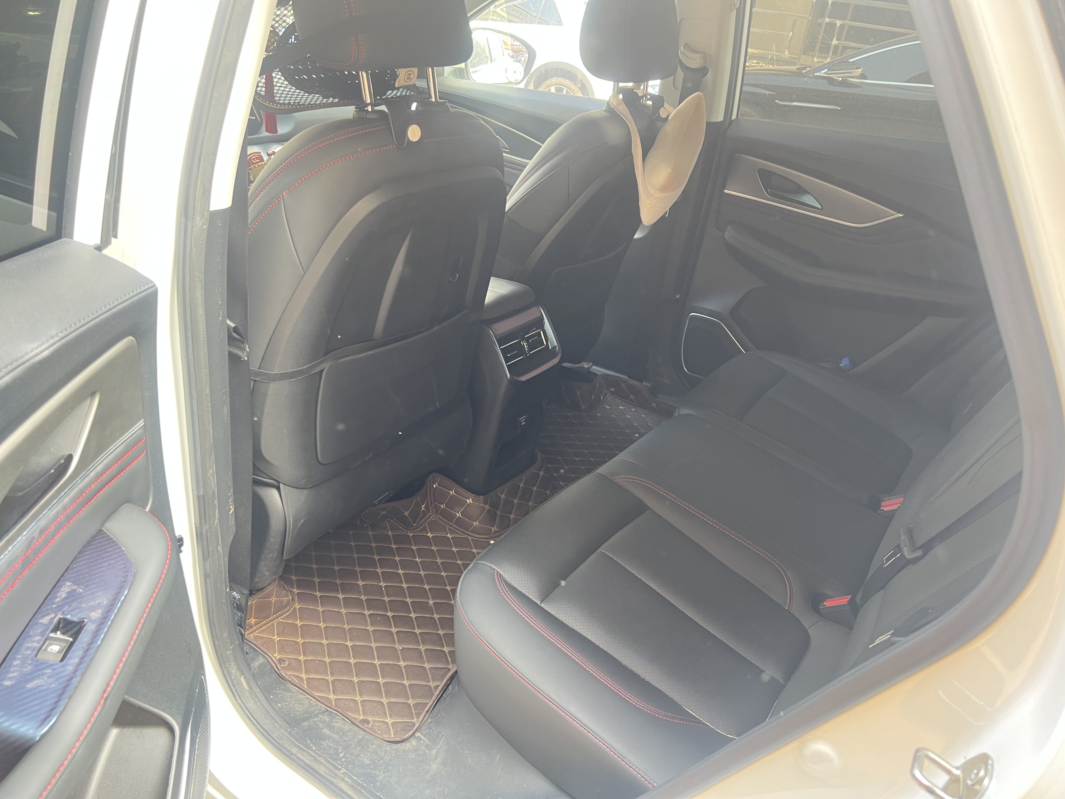 T5 EVO 2021 car image #3