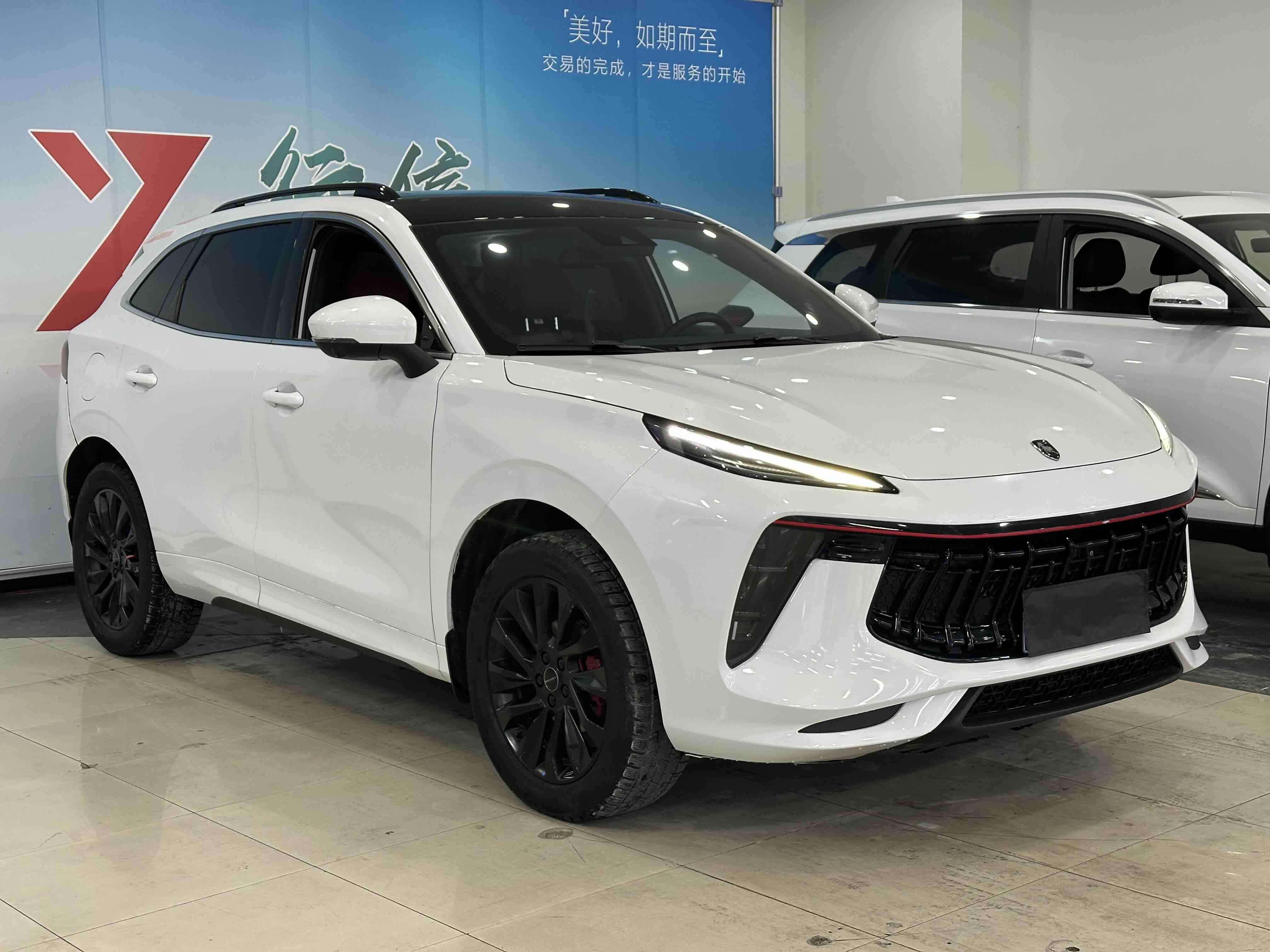 Forthing T5 EVO 2022 #3 Forthing T5 EVO 2022 car image #3