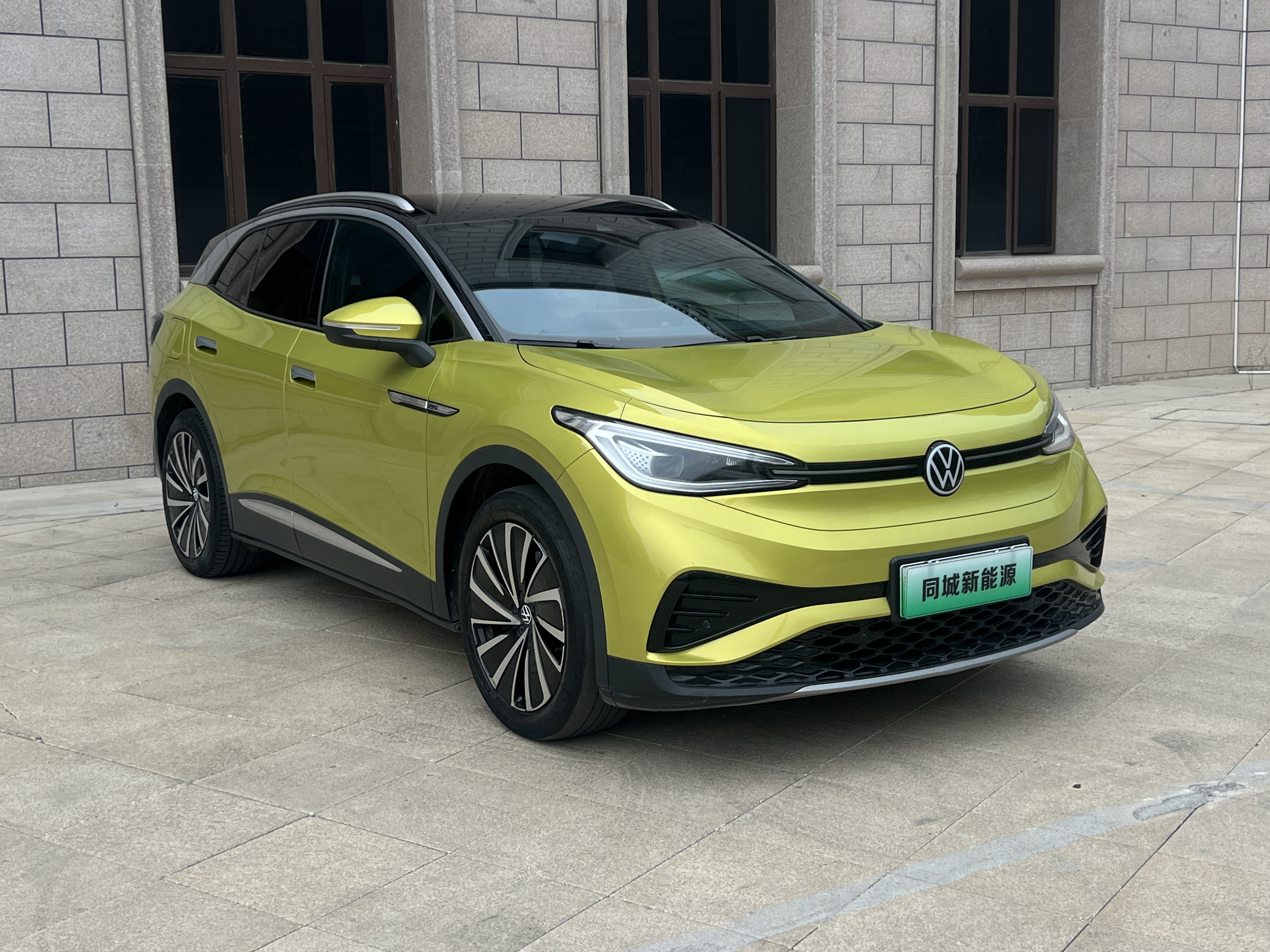 Volkswagen ID.4 X 2021 immagine di auto #3