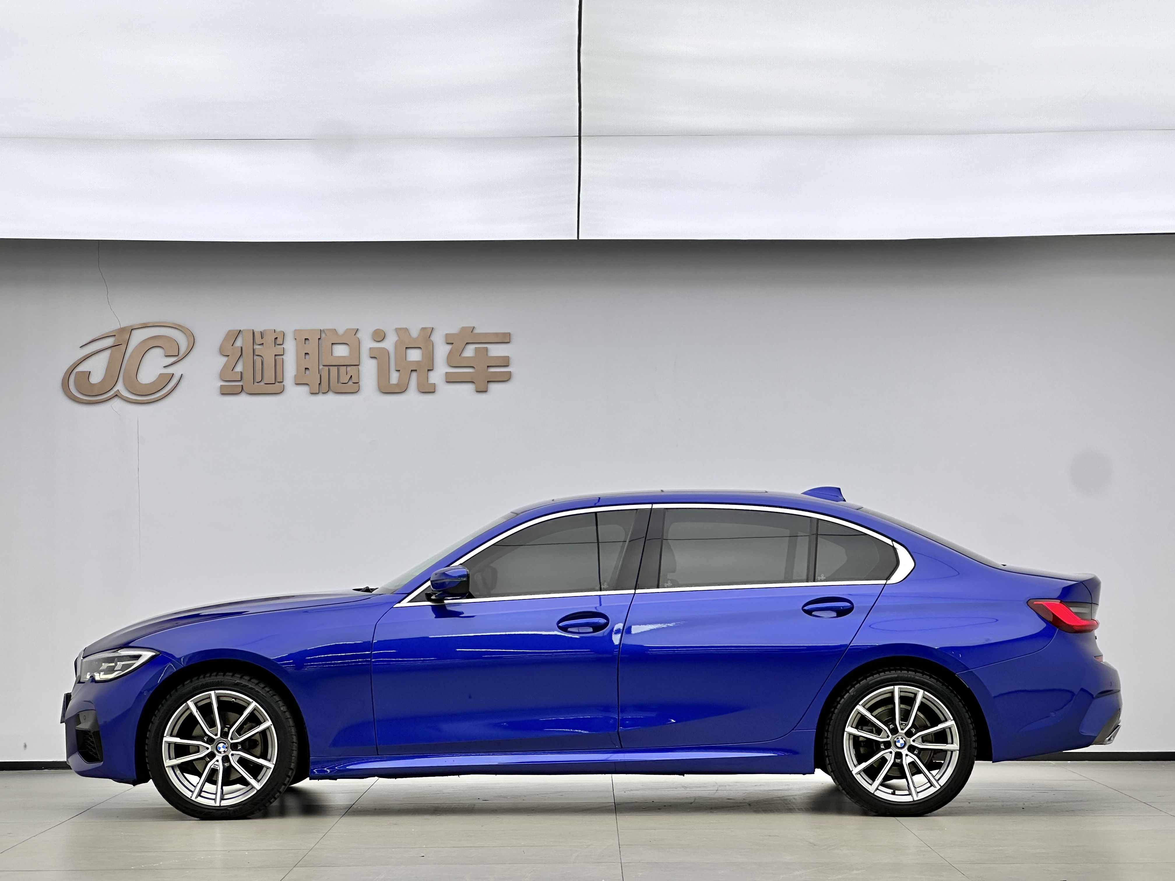 BMW 3 Series 2021 #3 BMW 3 Series 2021 car image #3