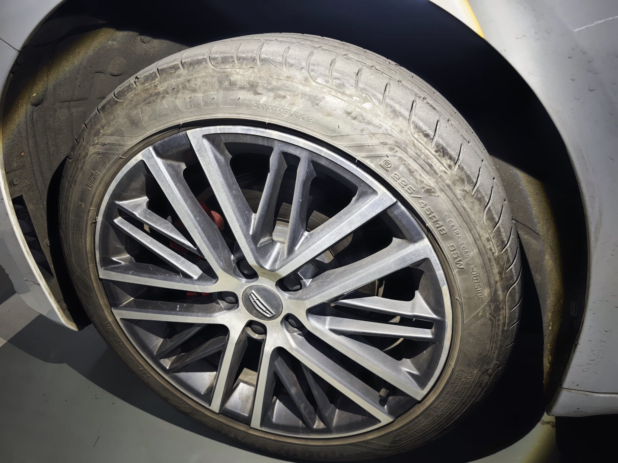GEELY Preface 2021 immagine di auto #3