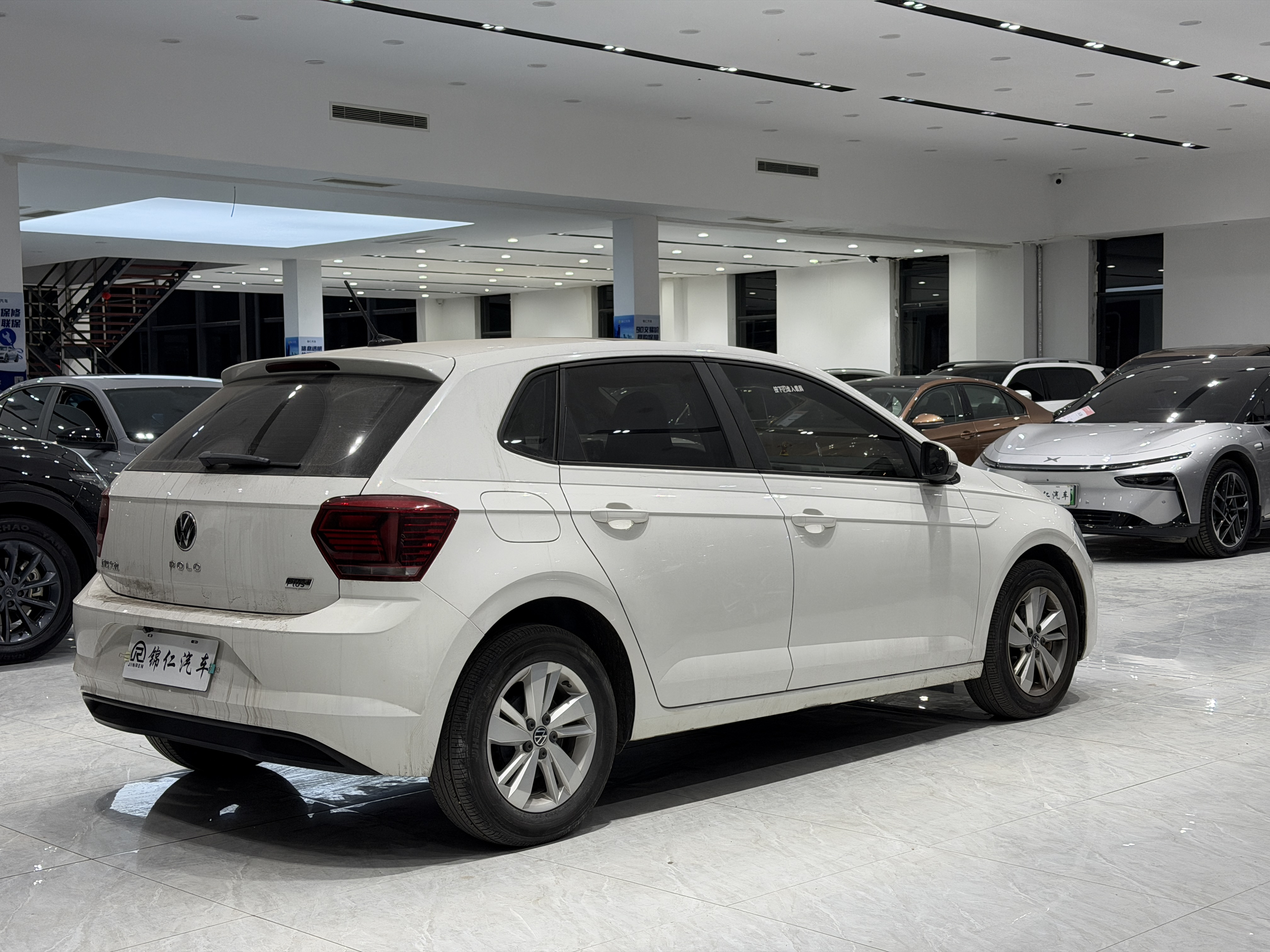 Volkswagen Polo 2021 car image #3