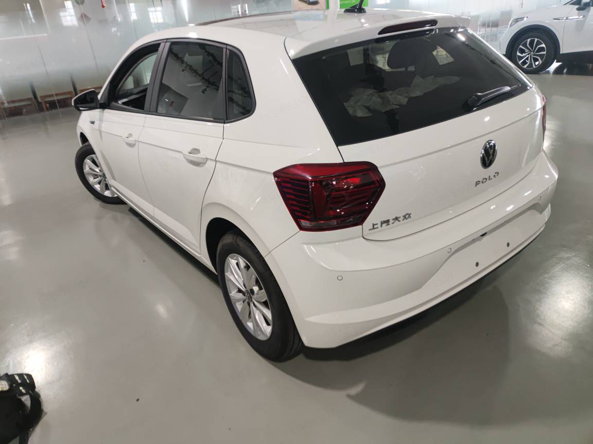 Polo 2021 car image #3