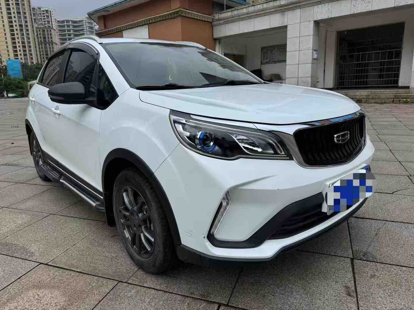 GEELY Vision X3 2022 image de voiture #3