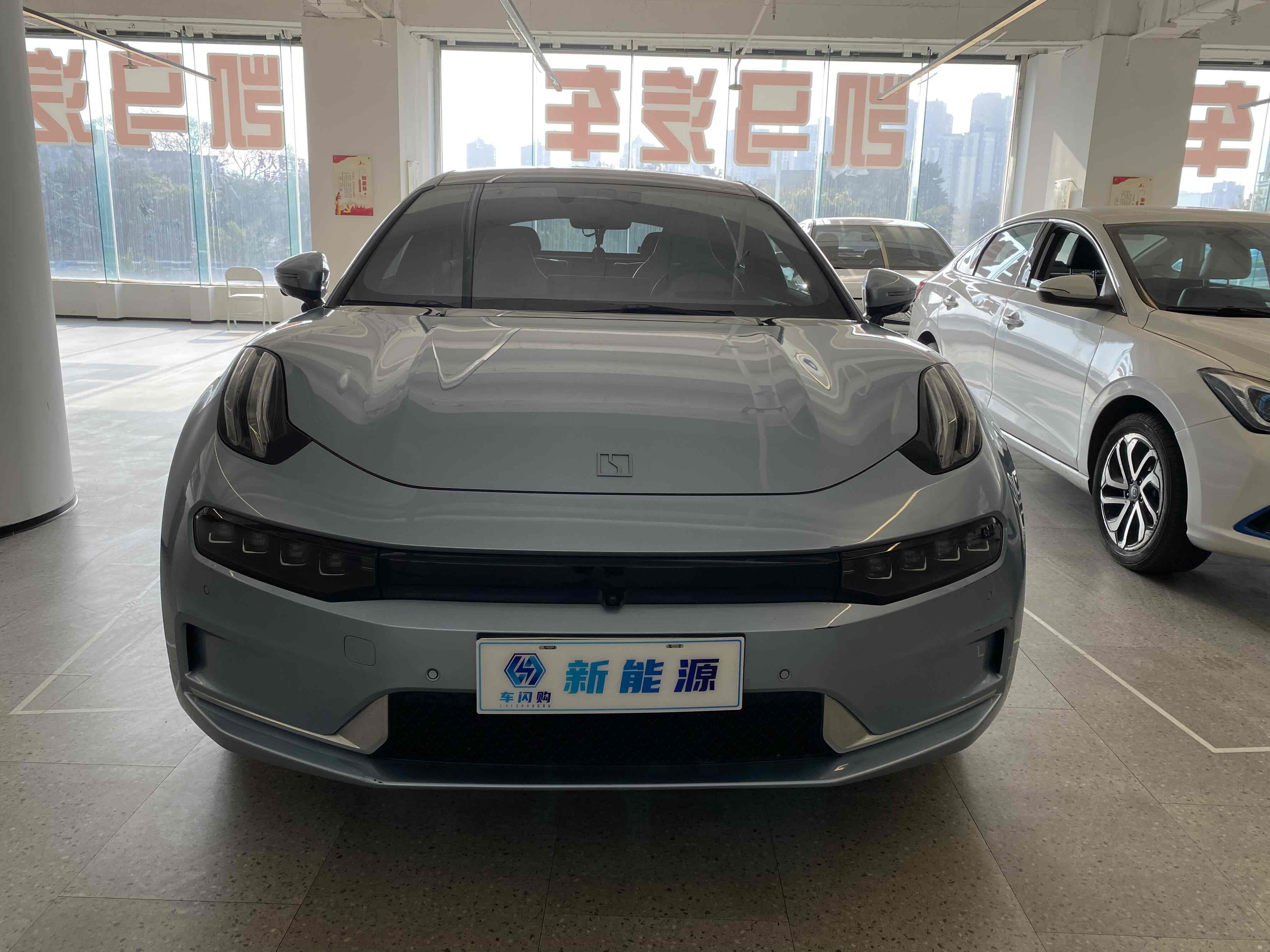 极氪 极氪001 2021 汽车图片 #3