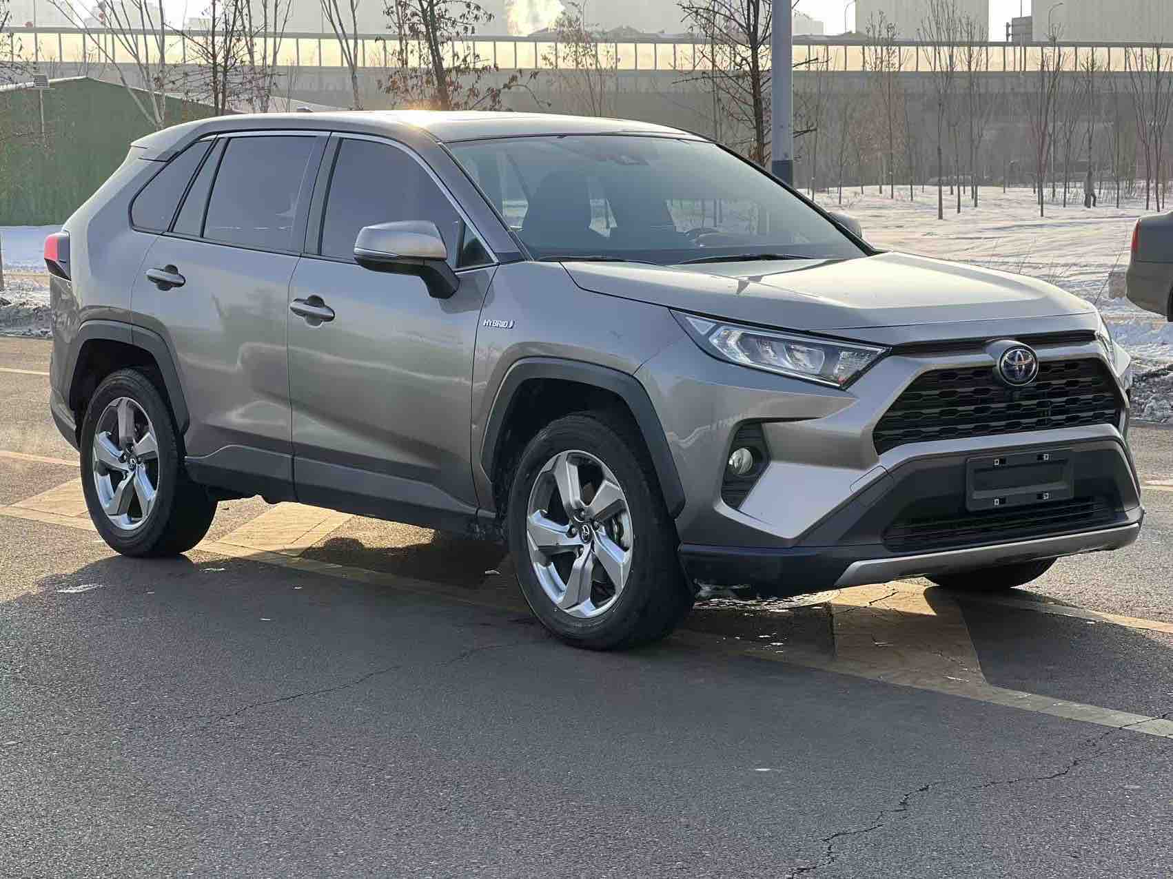 Toyota RAV4 Hybird E+ 2022 #3 Toyota RAV4 Hybird E+ 2022 car image #3