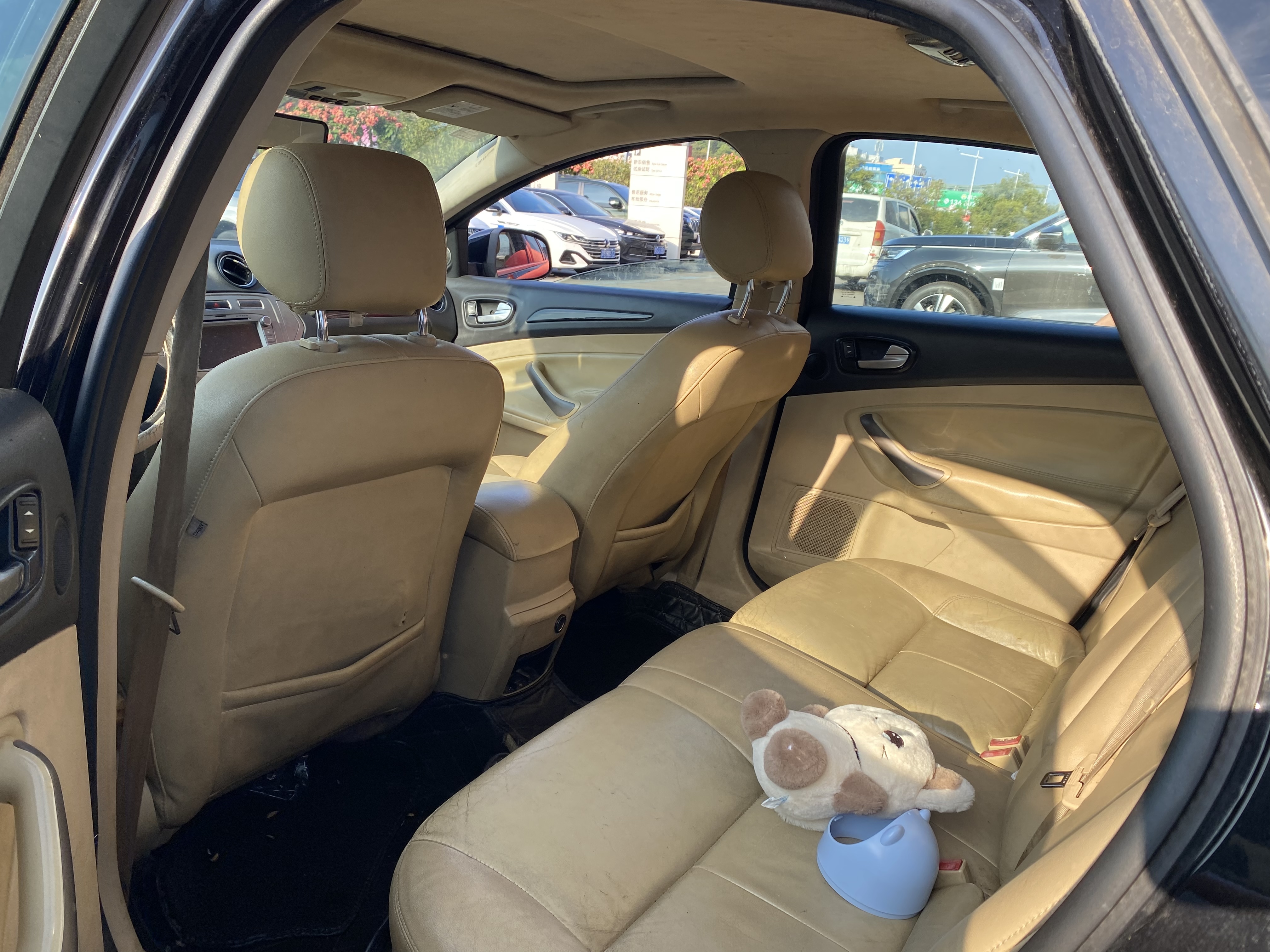 Ford Mondeo-Zhisheng 2010 car image #3