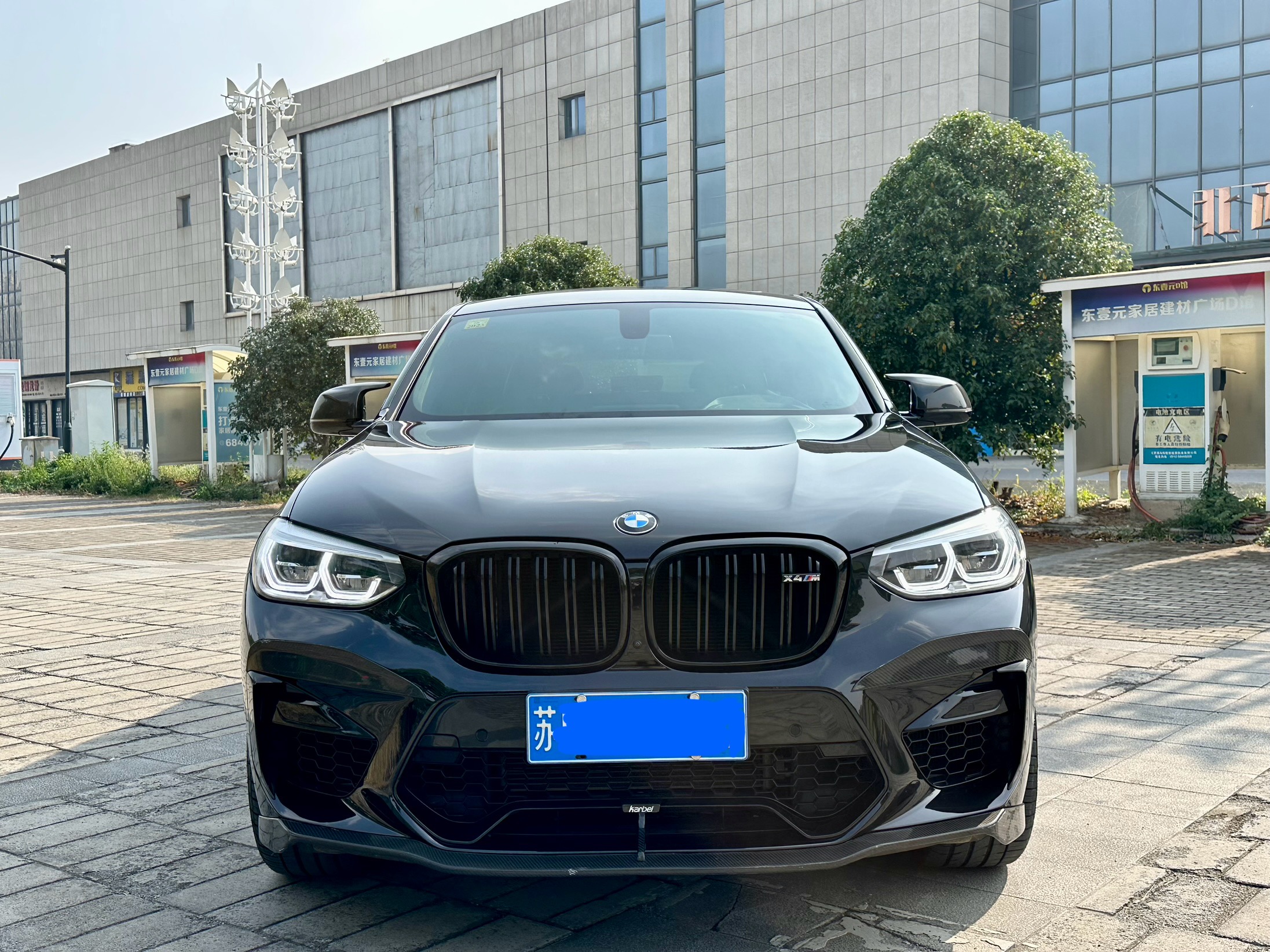 BMW X4 M 2021 car image #3