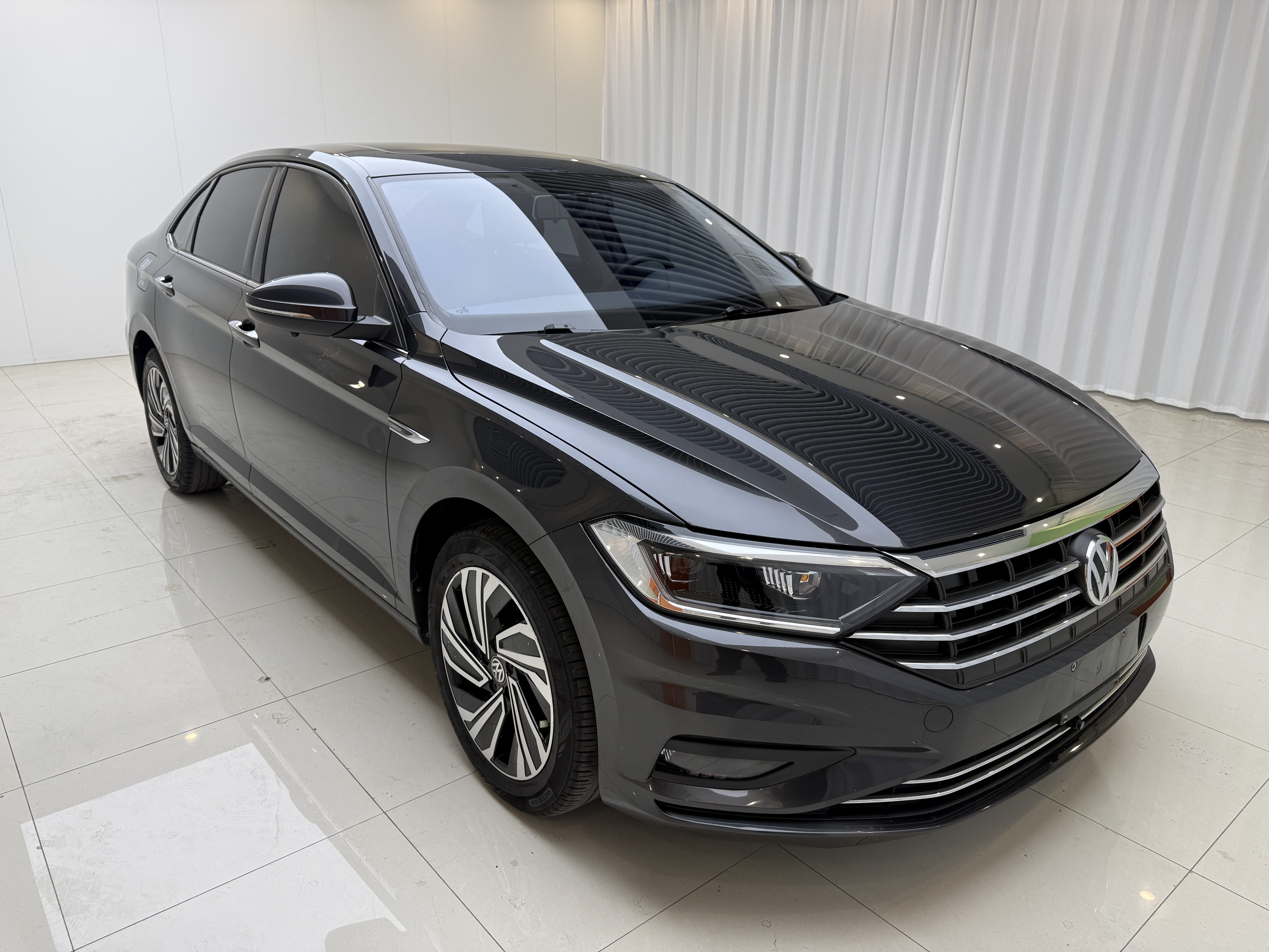 Volkswagen Sagitar 2022 car image #3