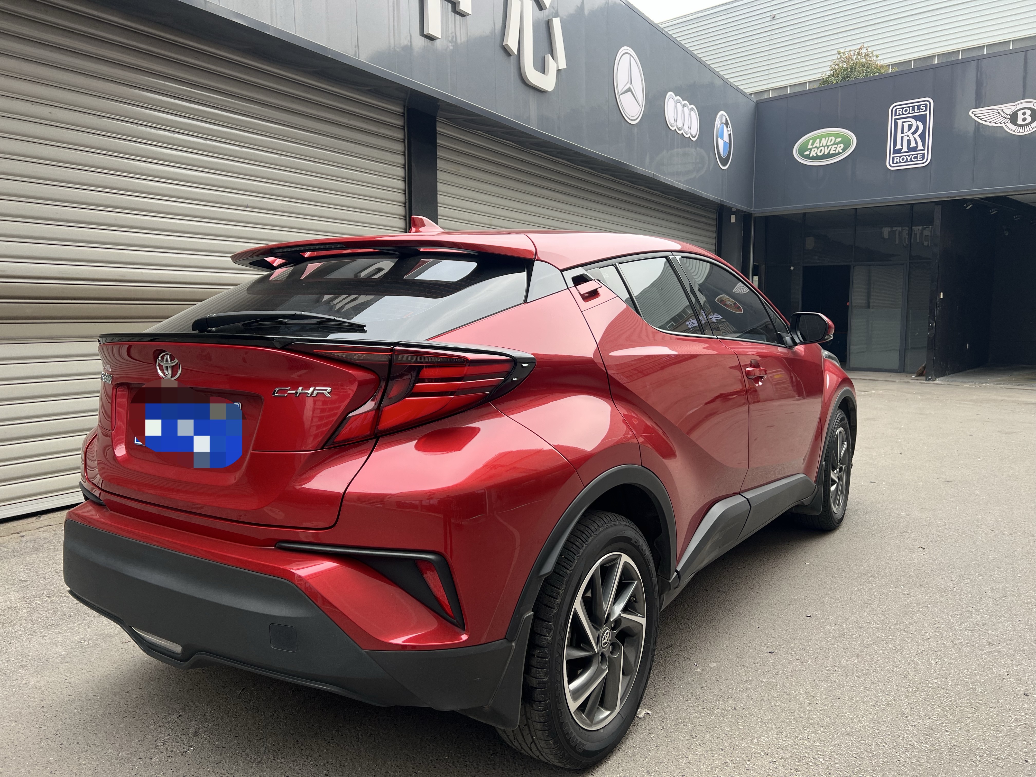 Toyota C-HR 2022 car image #3