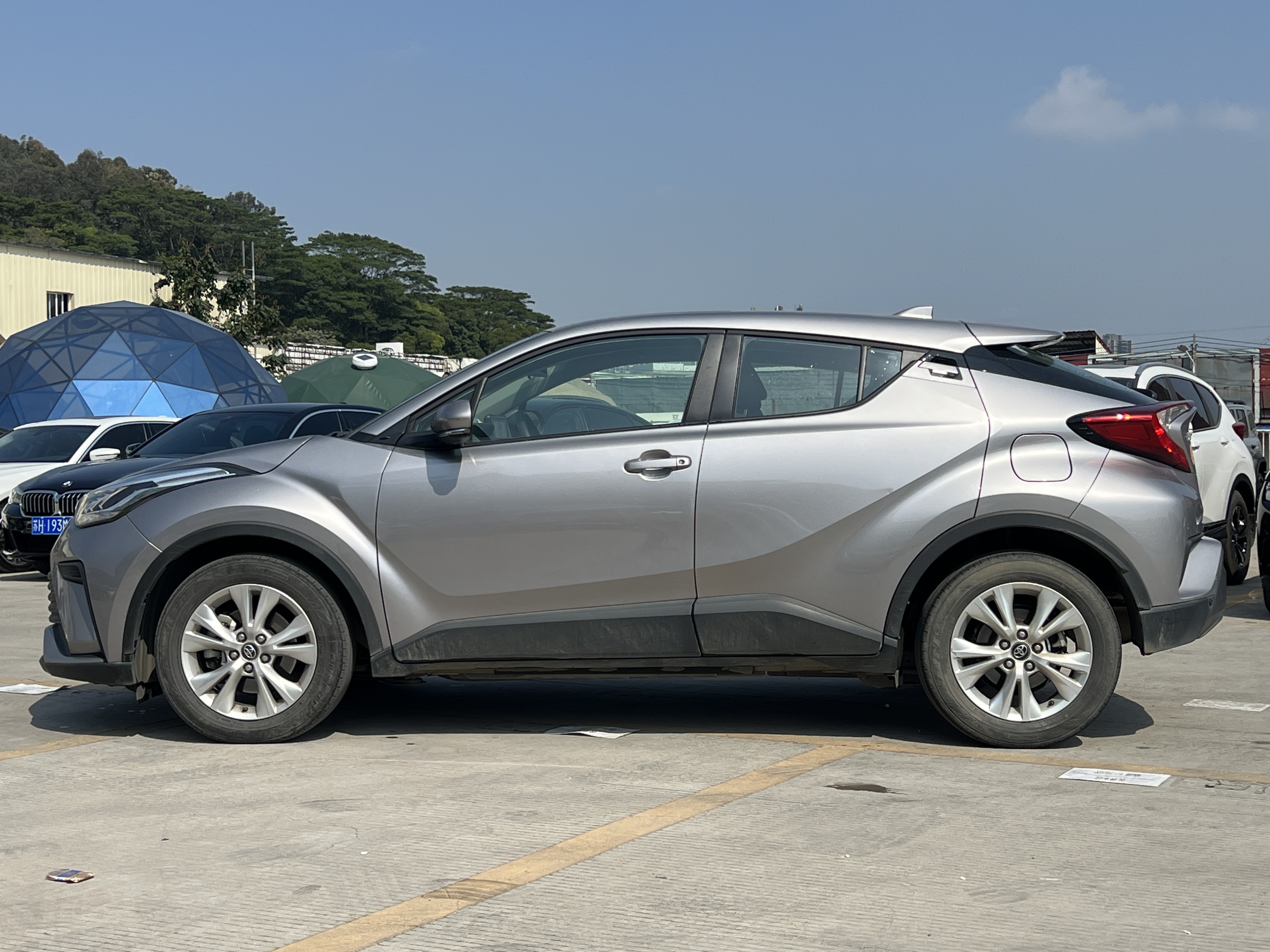 Toyota Izoa 2021 car image #3