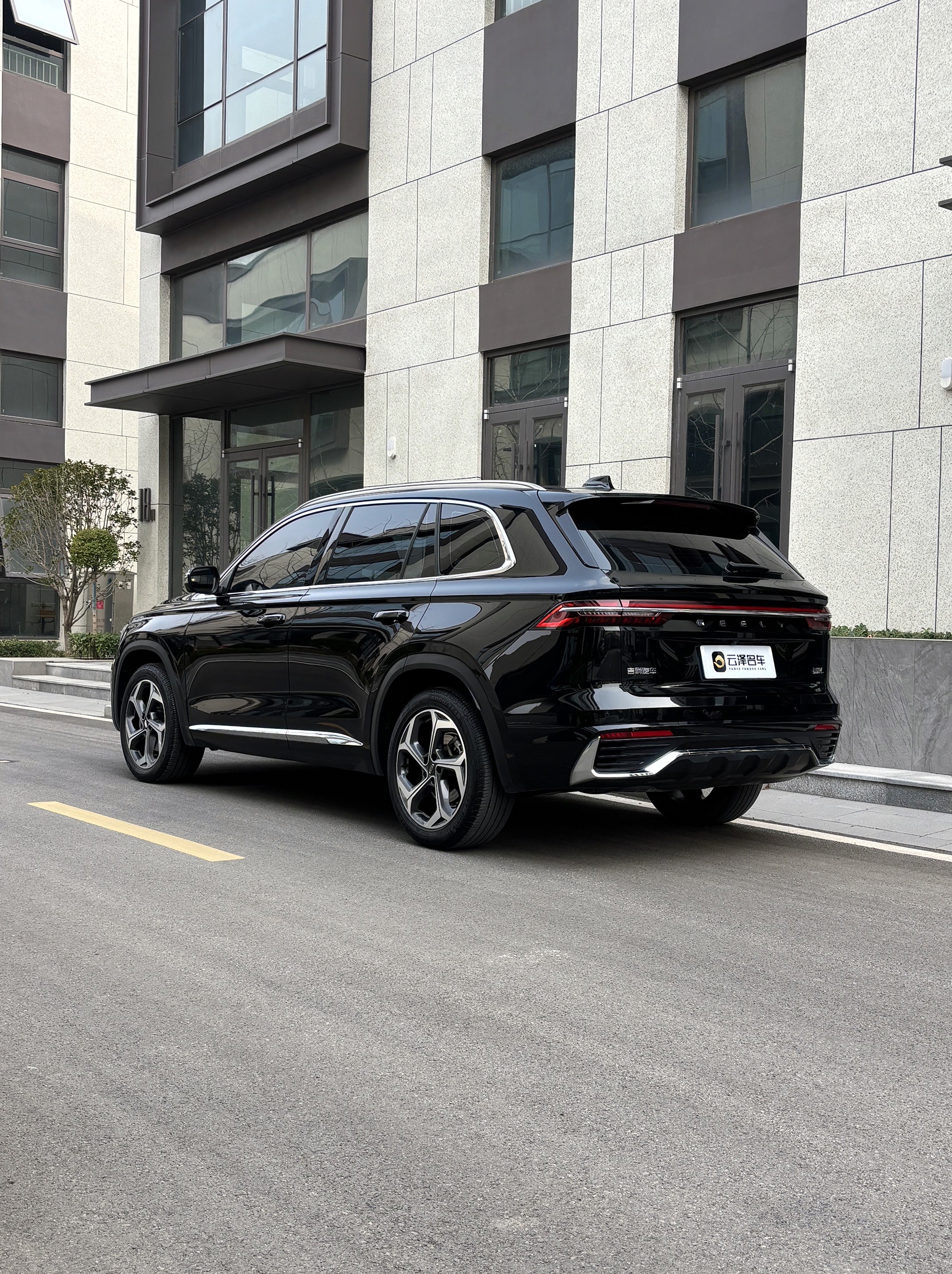 GEELY Monjaro 2023 immagine di auto #3