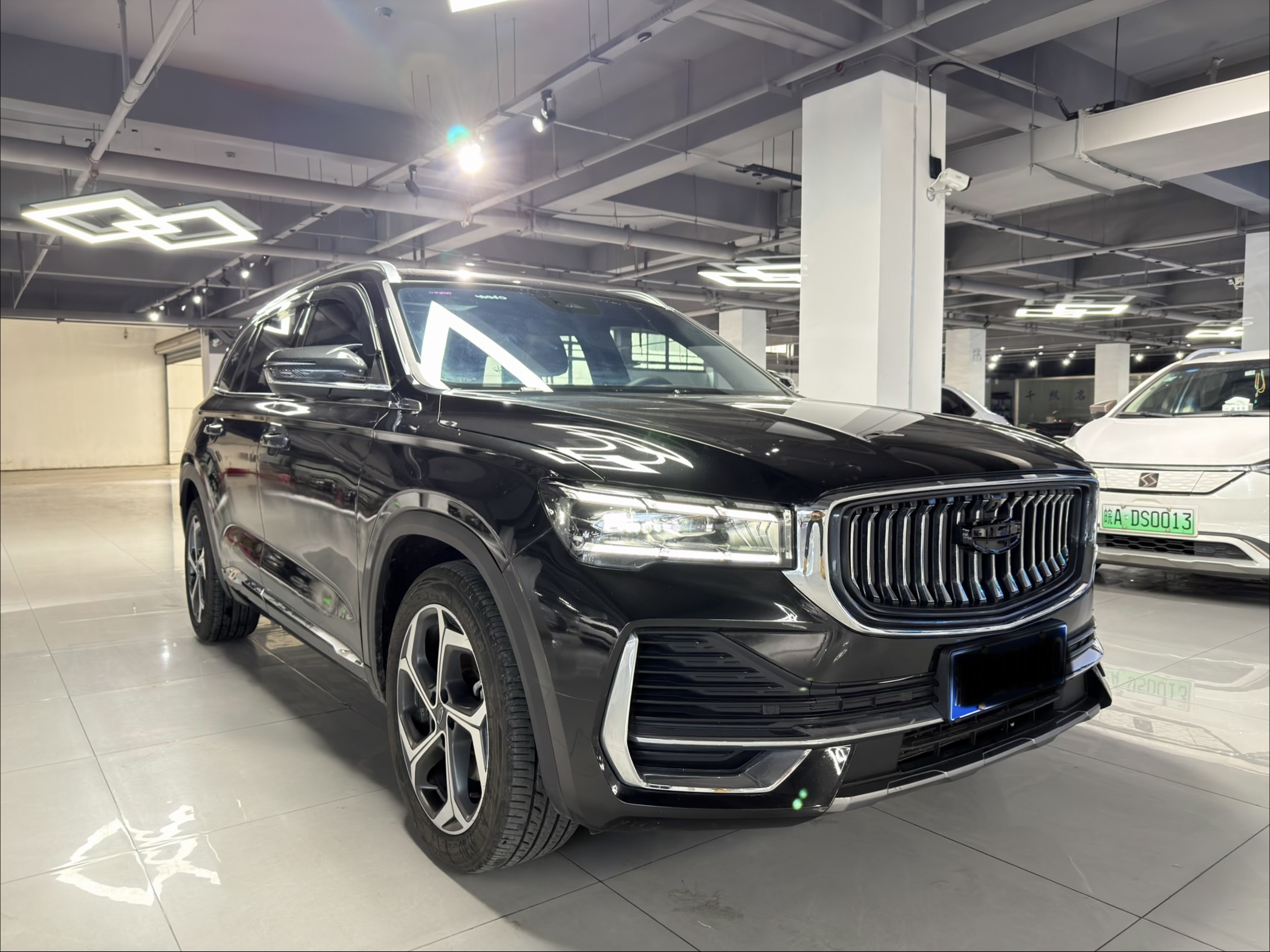 GEELY Monjaro 2022 car image #3