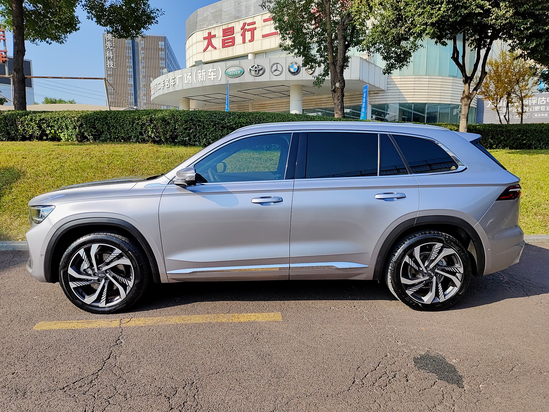 GEELY Monjaro 2022 imagem de carro #3